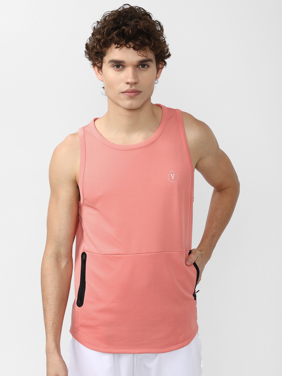 

Van Heusen Flex Men Anti Microbial Training T-shirt, Peach