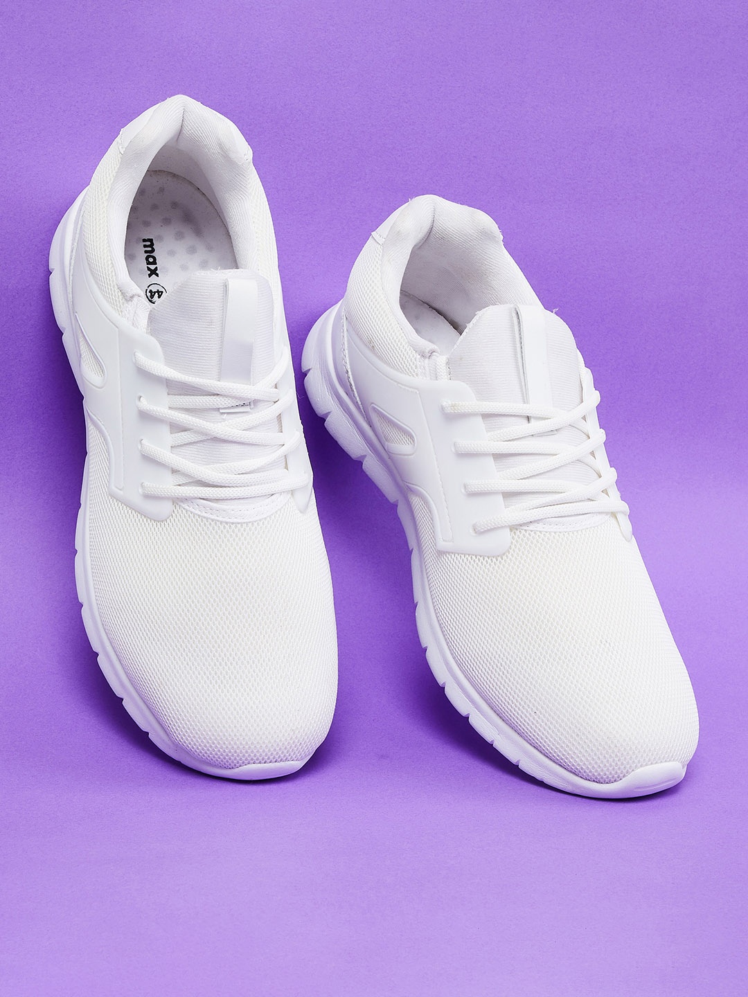 

max Men White Running Non-Marking Shoes