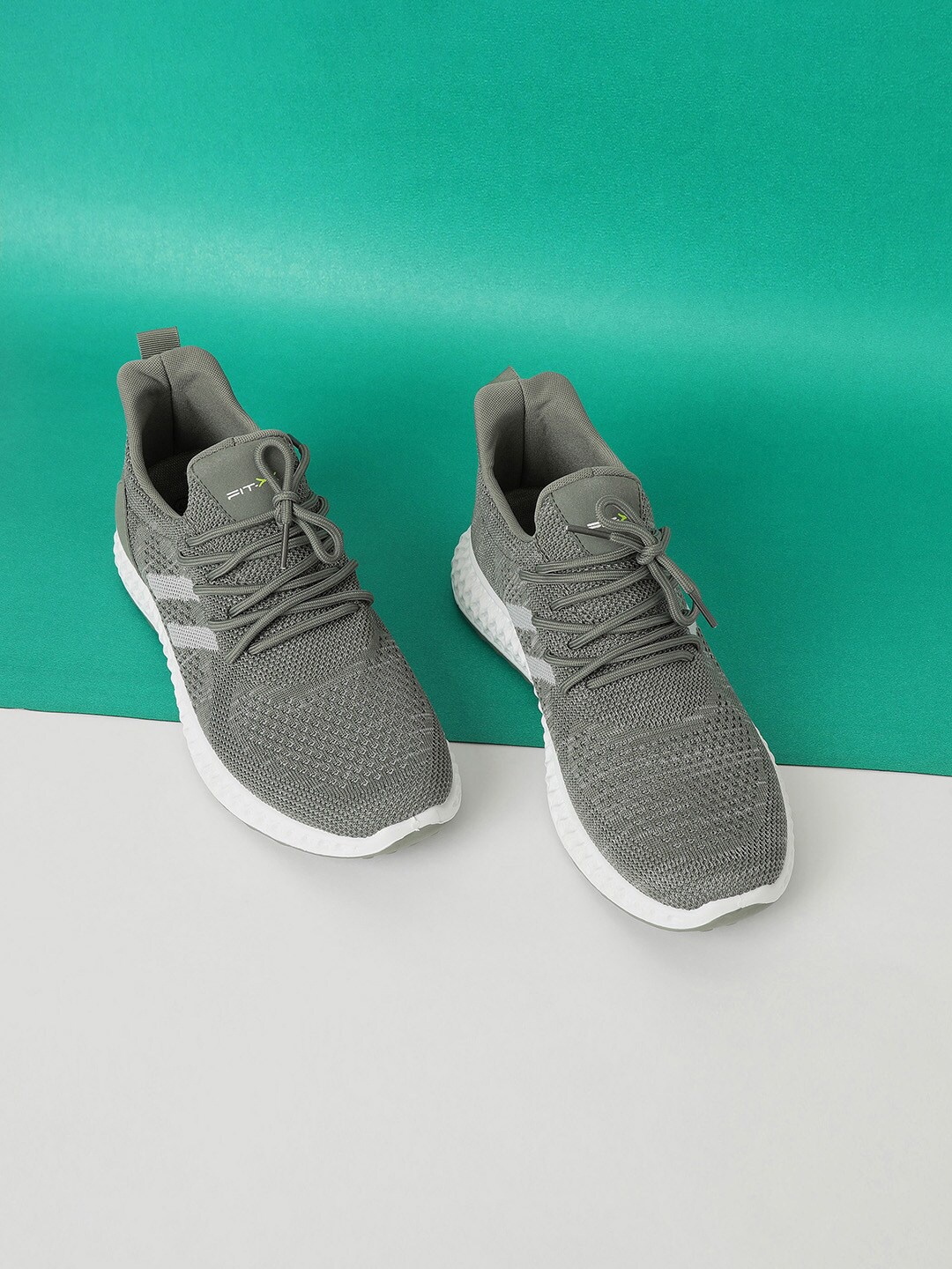 

max Men Green Running Non-Marking Shoes