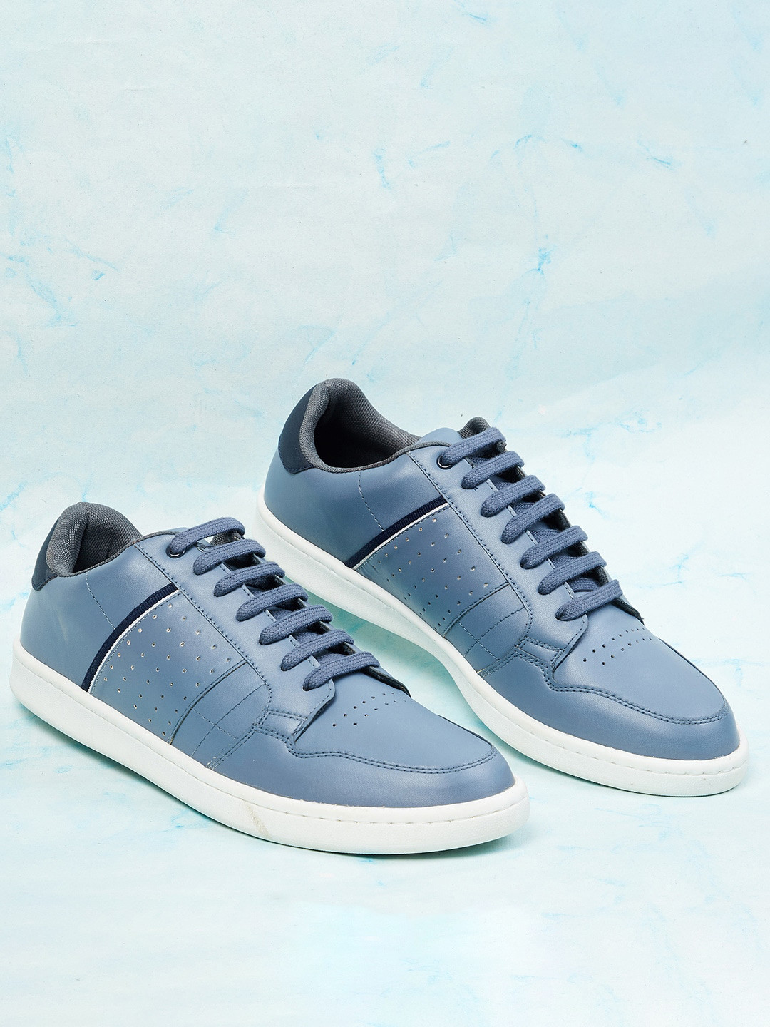

max Men Blue PU Sneakers