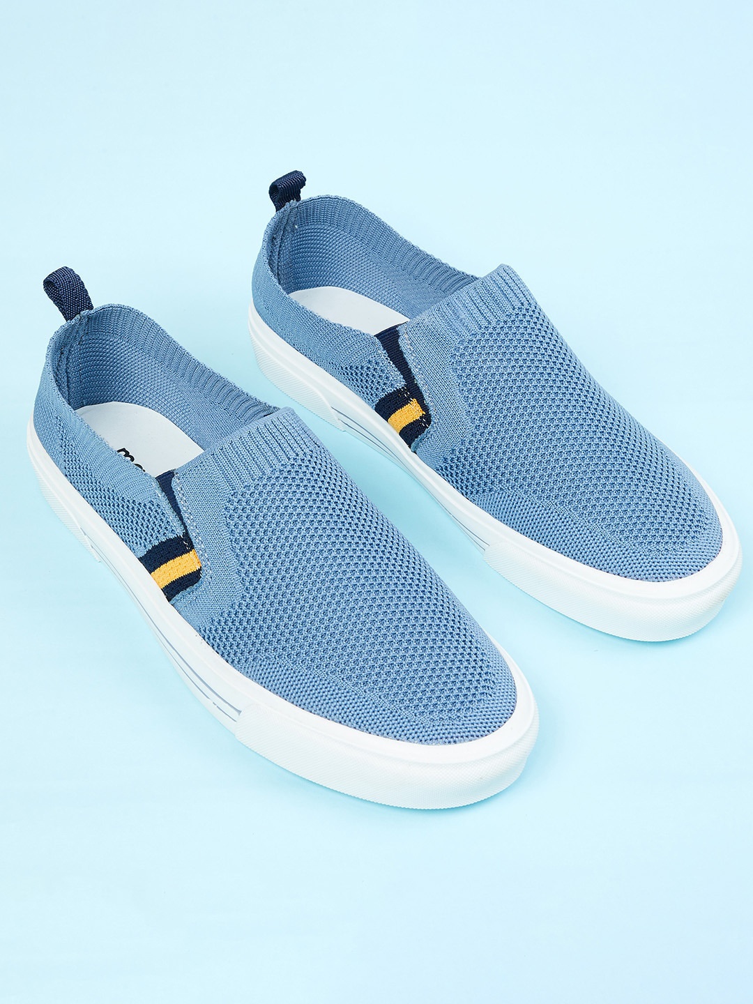 

max Men Blue Woven Design PU Slip-On Sneakers