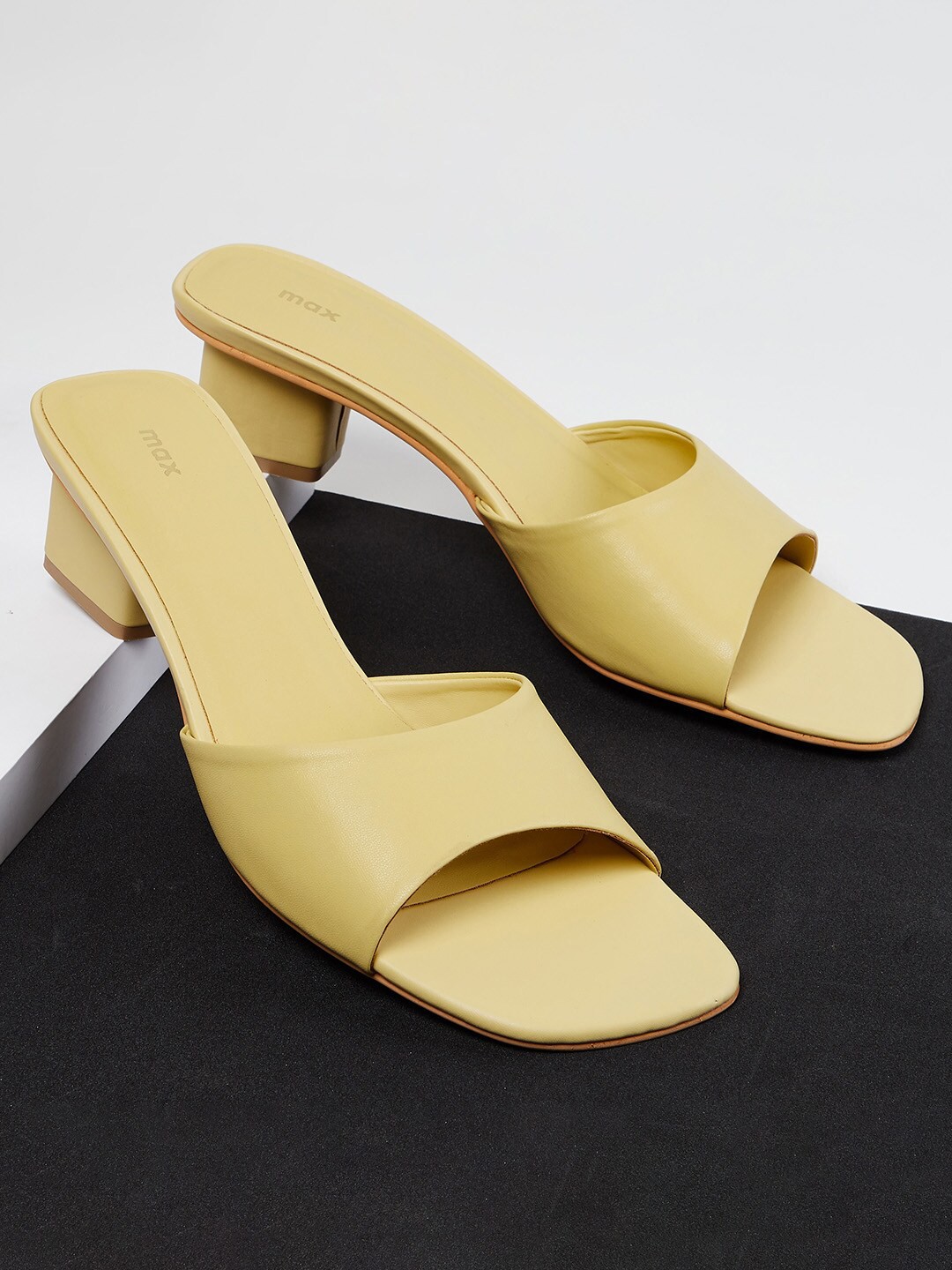 

max Yellow Embellished PU Block Peep Toes