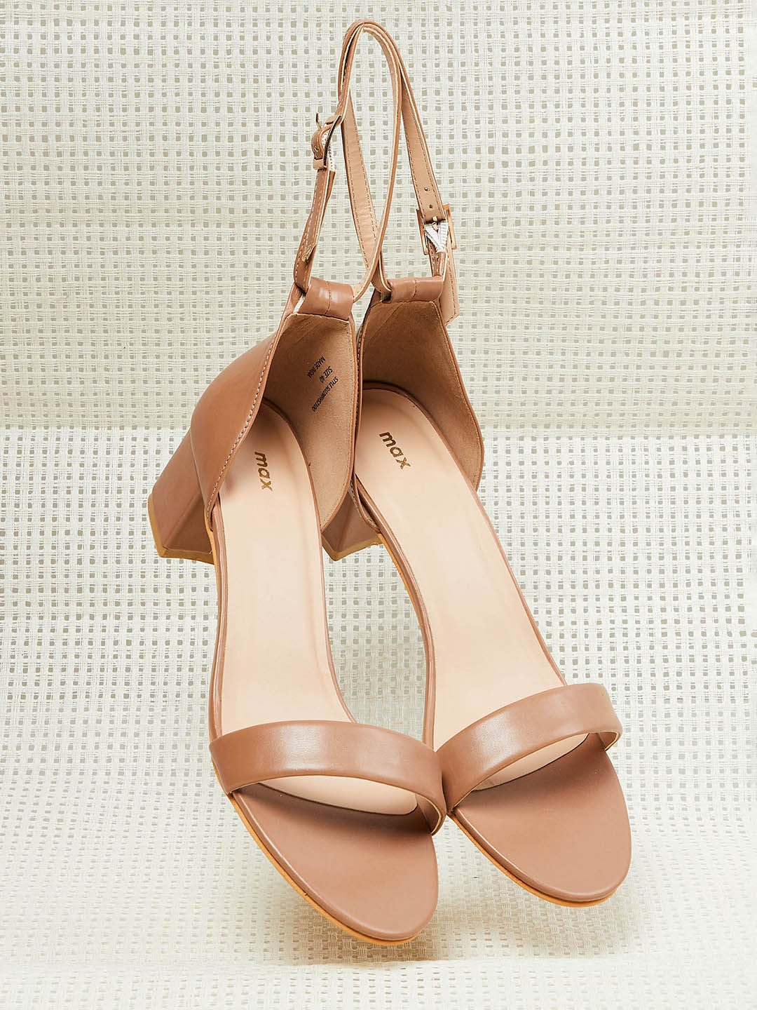 

max Brown PU Block Sandals with Buckles