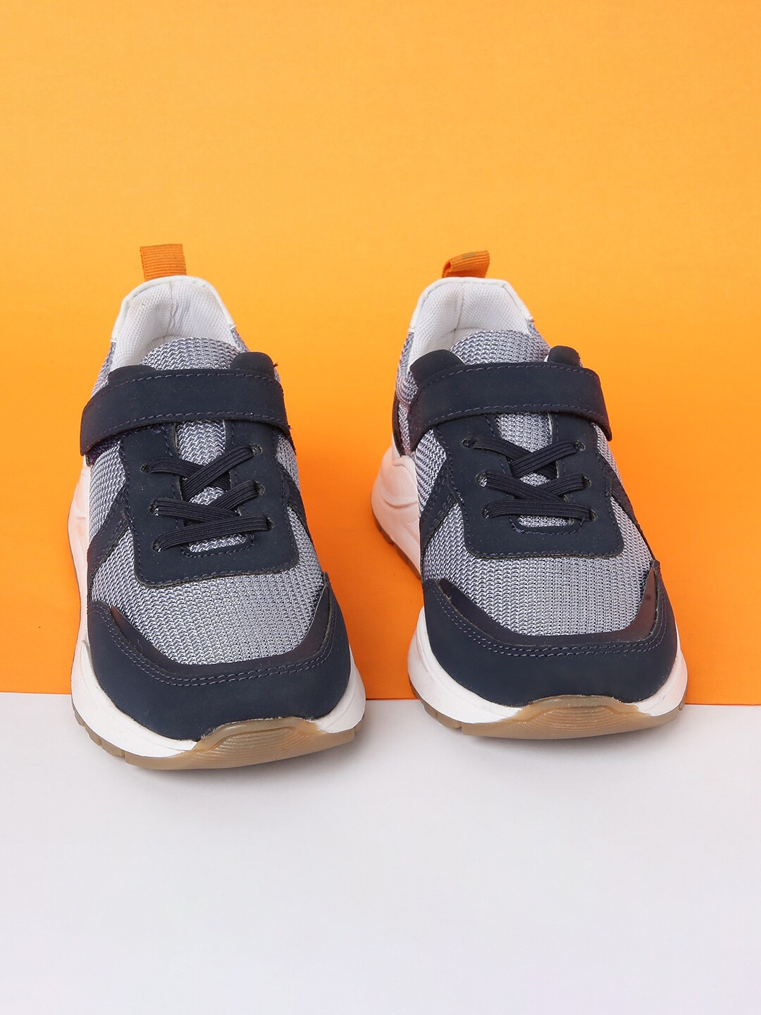 

max Boys Navy Blue Running Non-Marking Shoes
