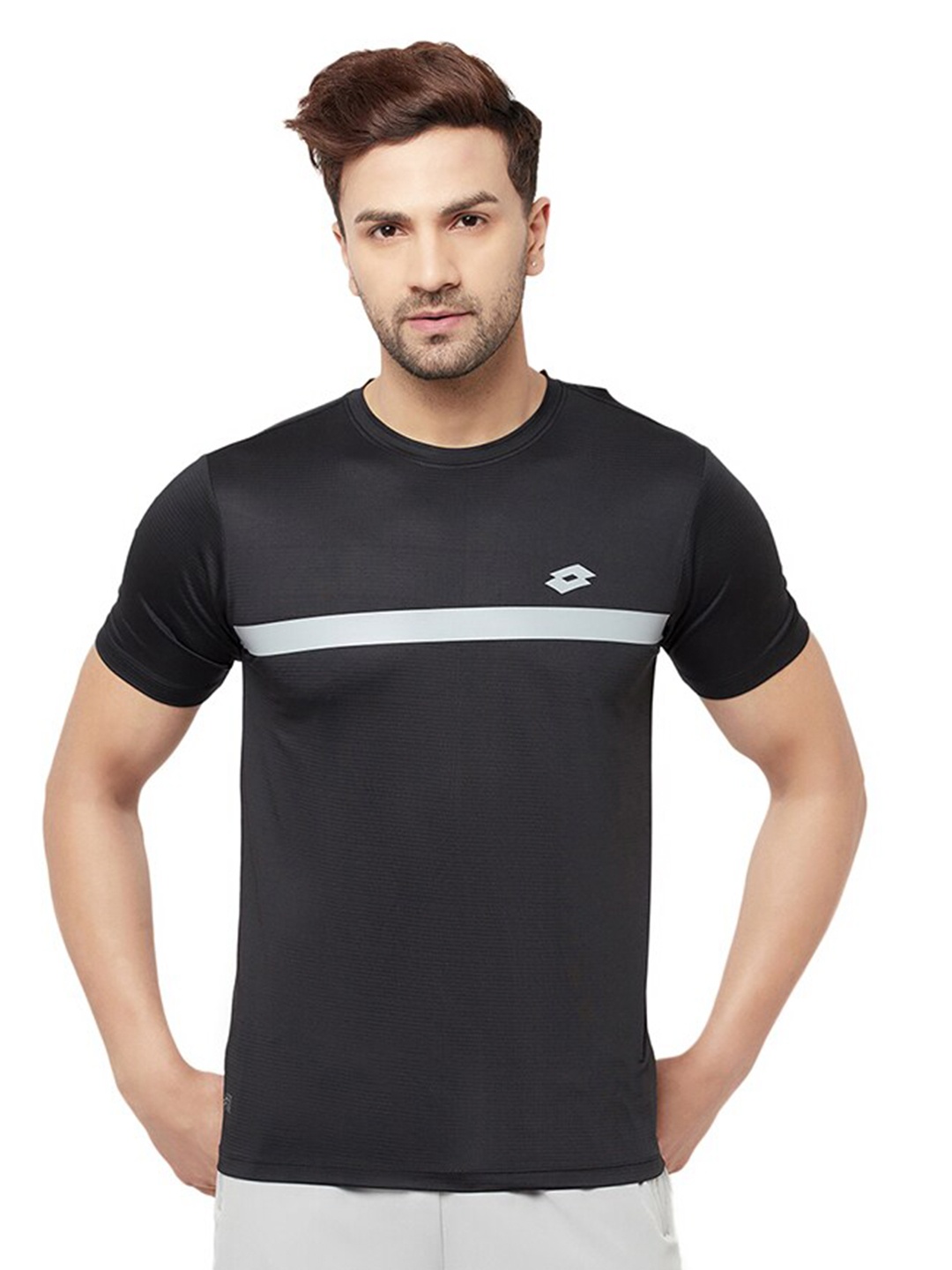 

Lotto Men Black Striped Applique T-shirt