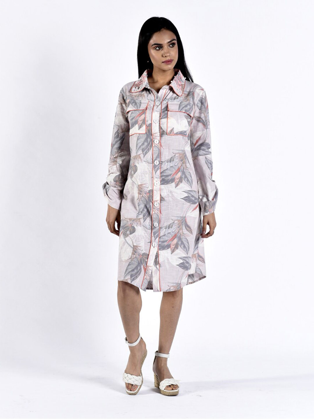 

Sttavoss Grey Floral Shirt Midi Dress