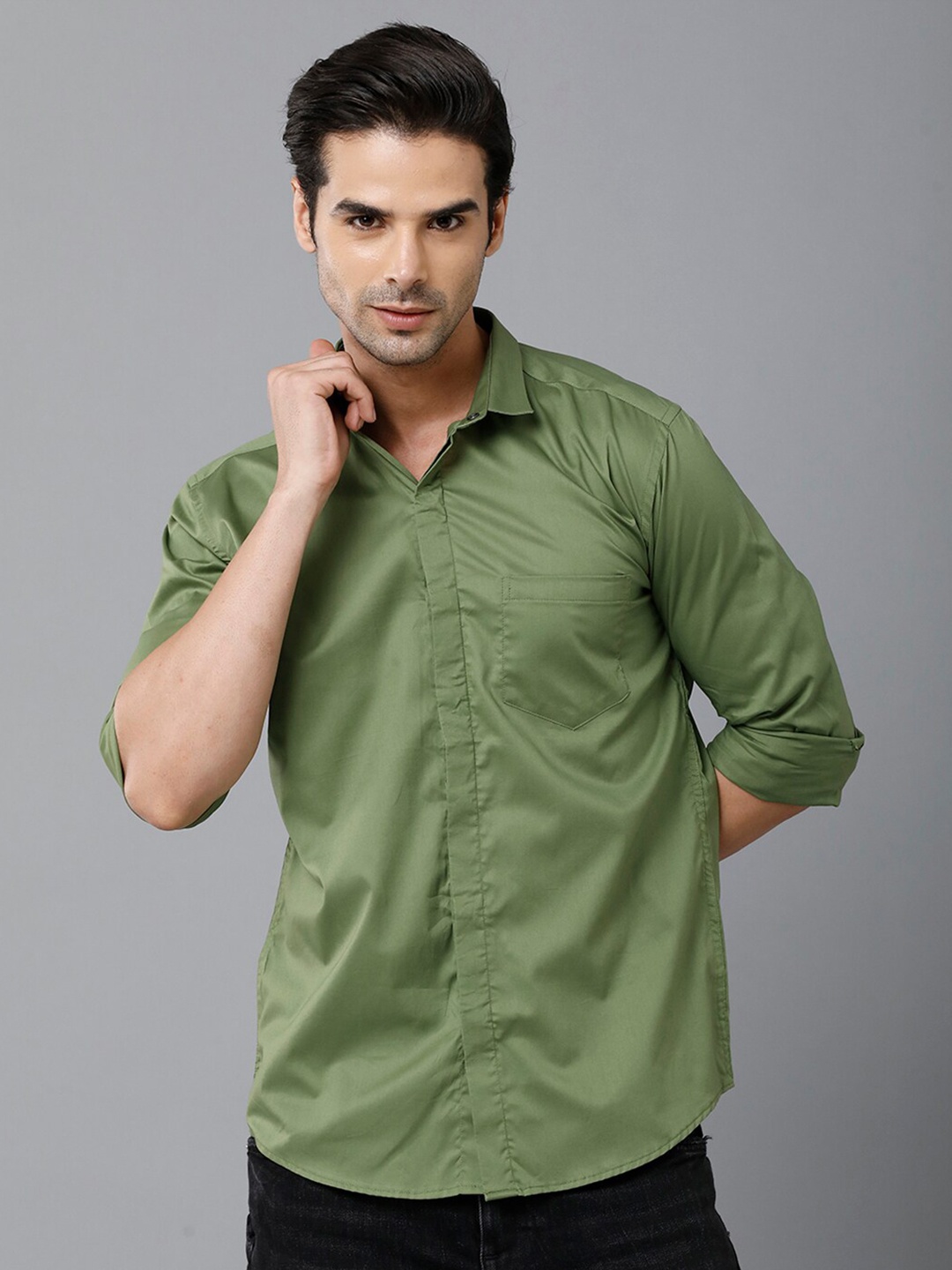 

YOVISH Men Olive Green Solid Smart Slim Fit Casual Shirt