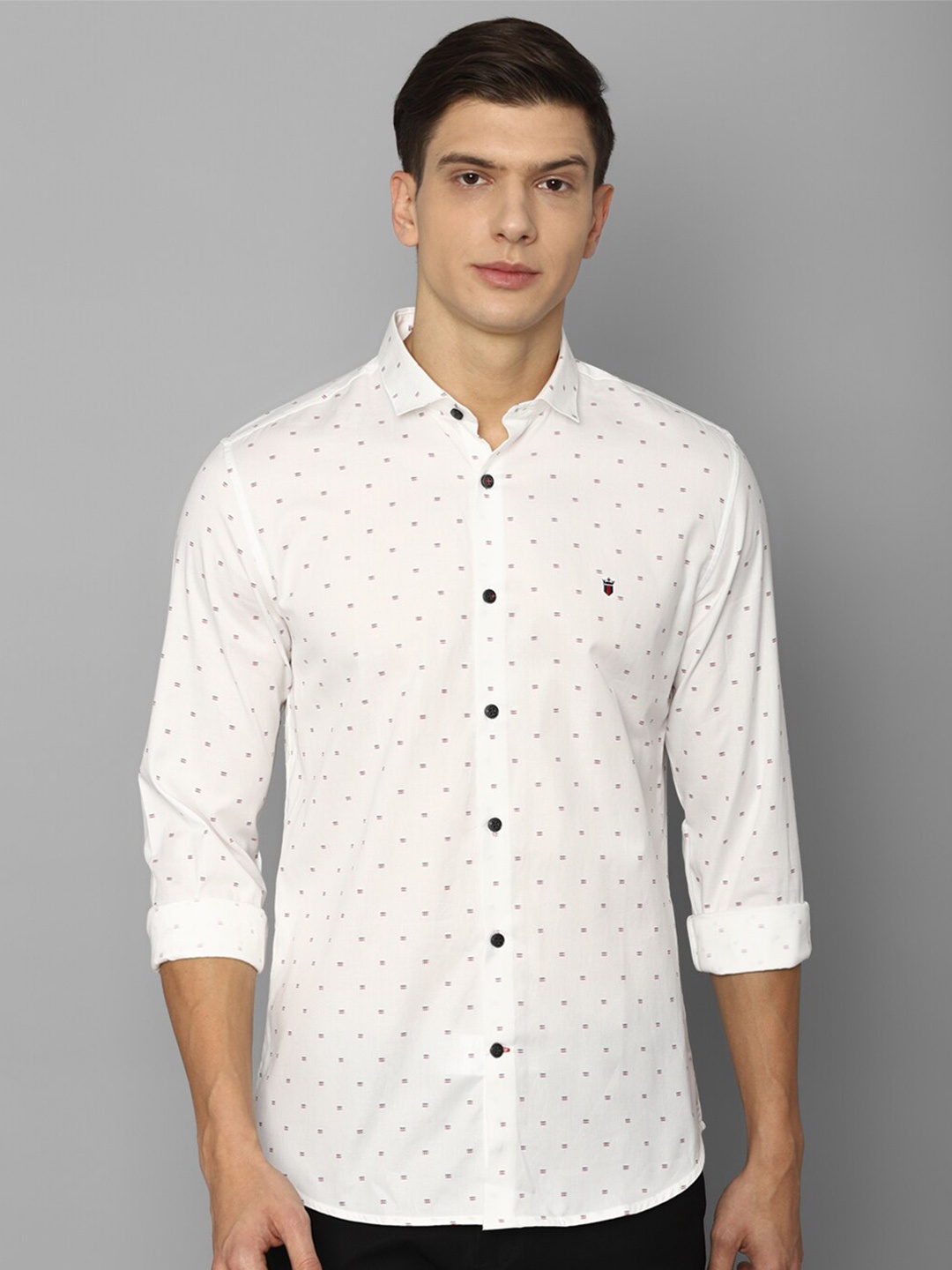 

Louis Philippe Sport Men Cream-Coloured Slim Fit Printed Casual Shirt, White