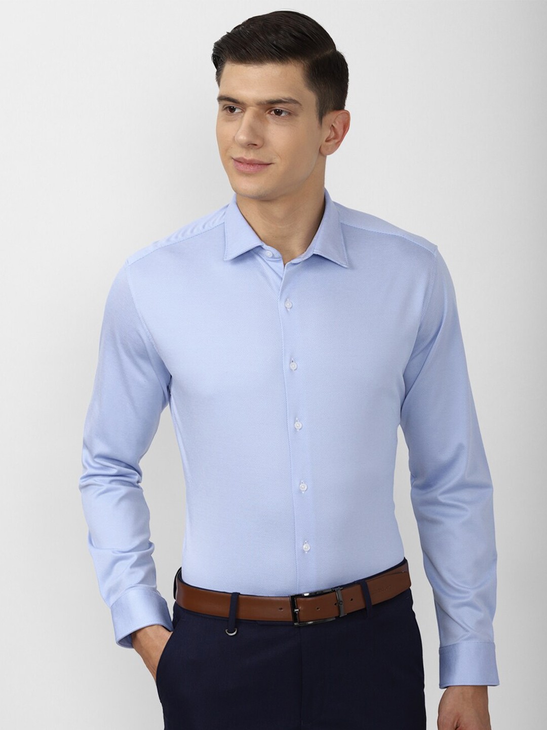 

Van Heusen Men Blue Slim Fit Formal Shirt