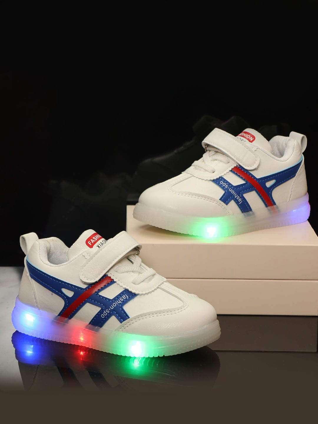 

PASSION PETALS Unisex Kids White PU Sneakers