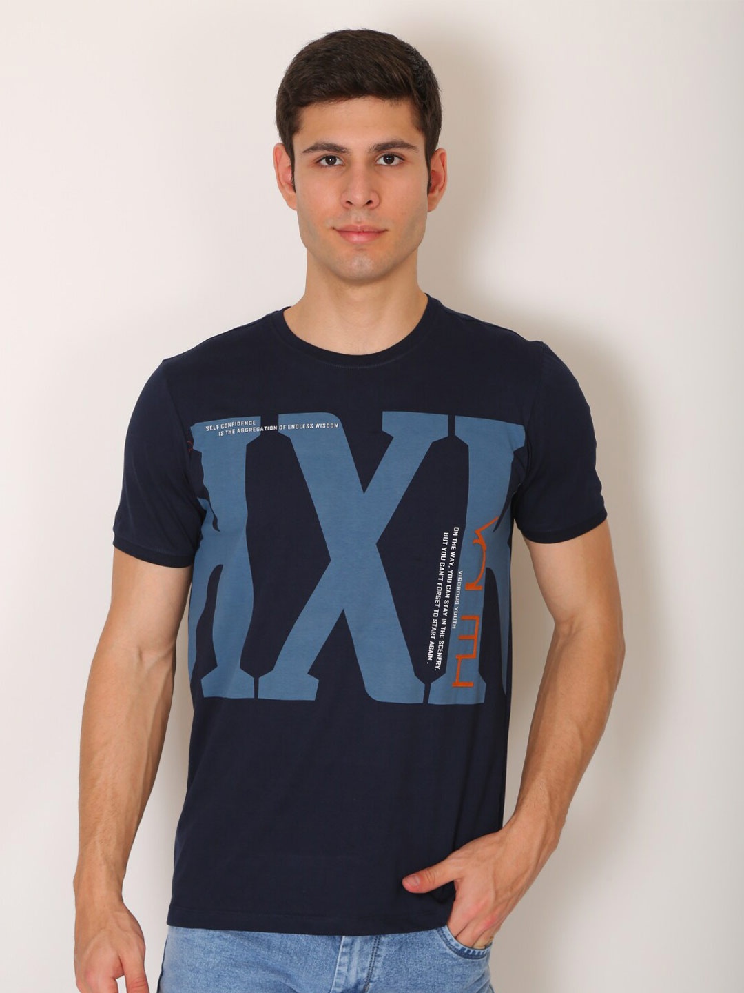 

VINSON Men Navy Blue Typography Printed Slim Fit T-shirt