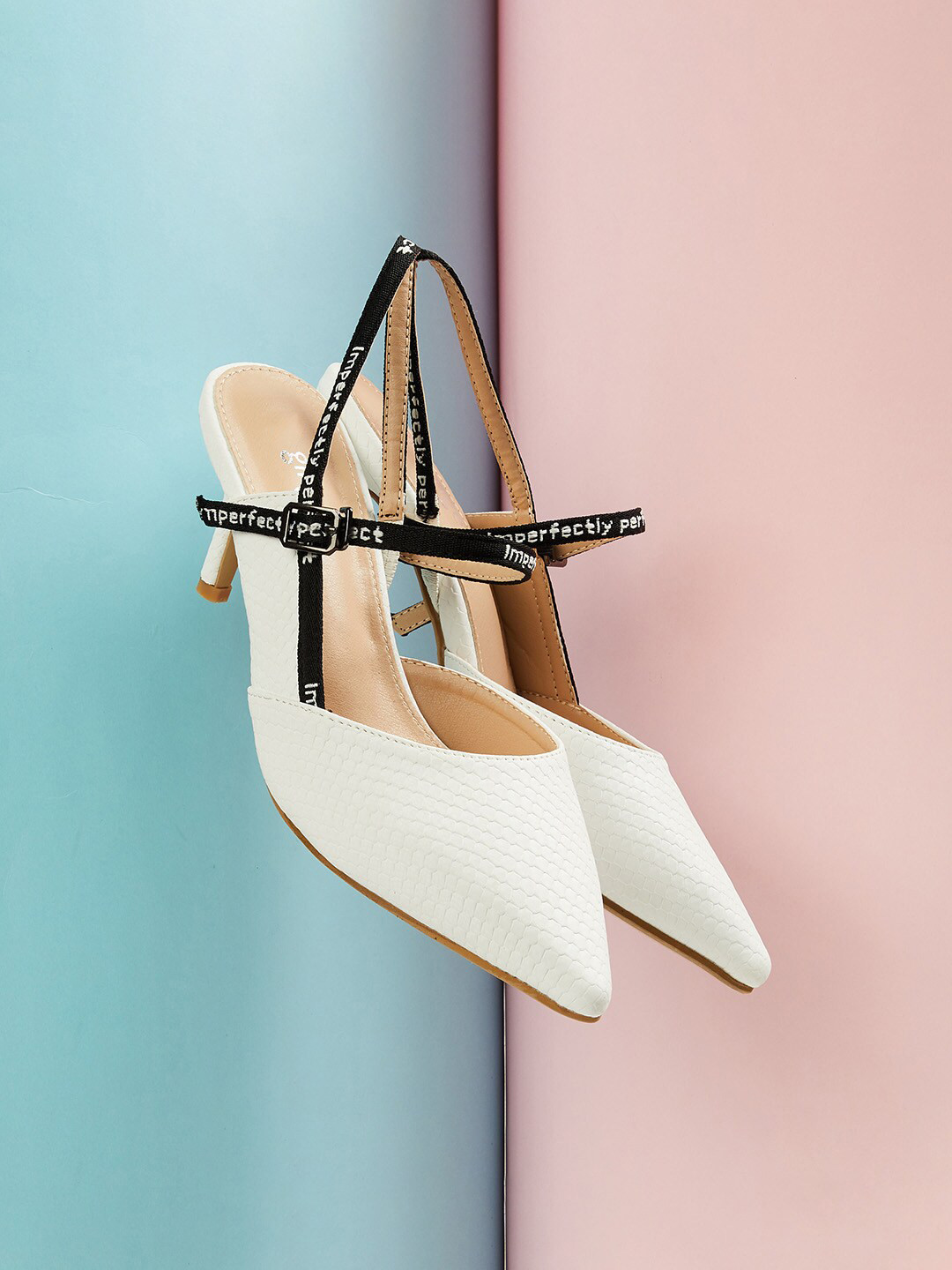 

Ginger by Lifestyle Women White & Black Pumps