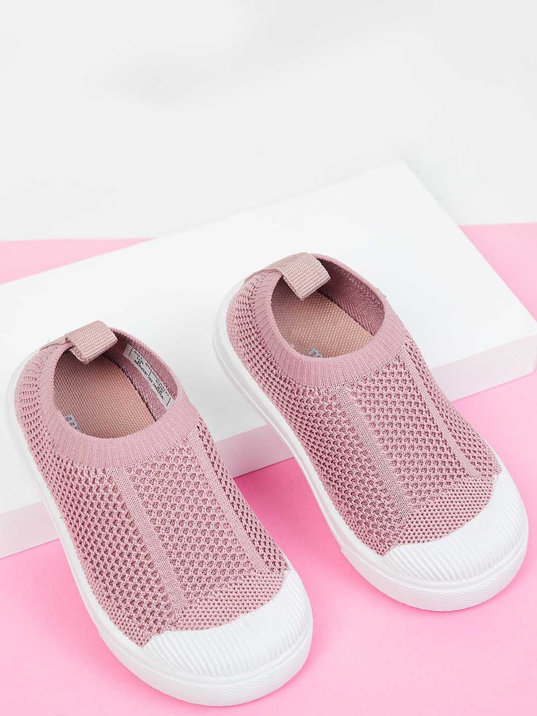 

max Girls Pink Woven Design PU Slip-On Sneakers