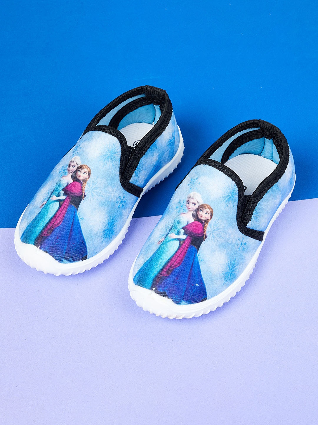 

max Girls Blue Frozen Printed PU Slip-On Sneakers