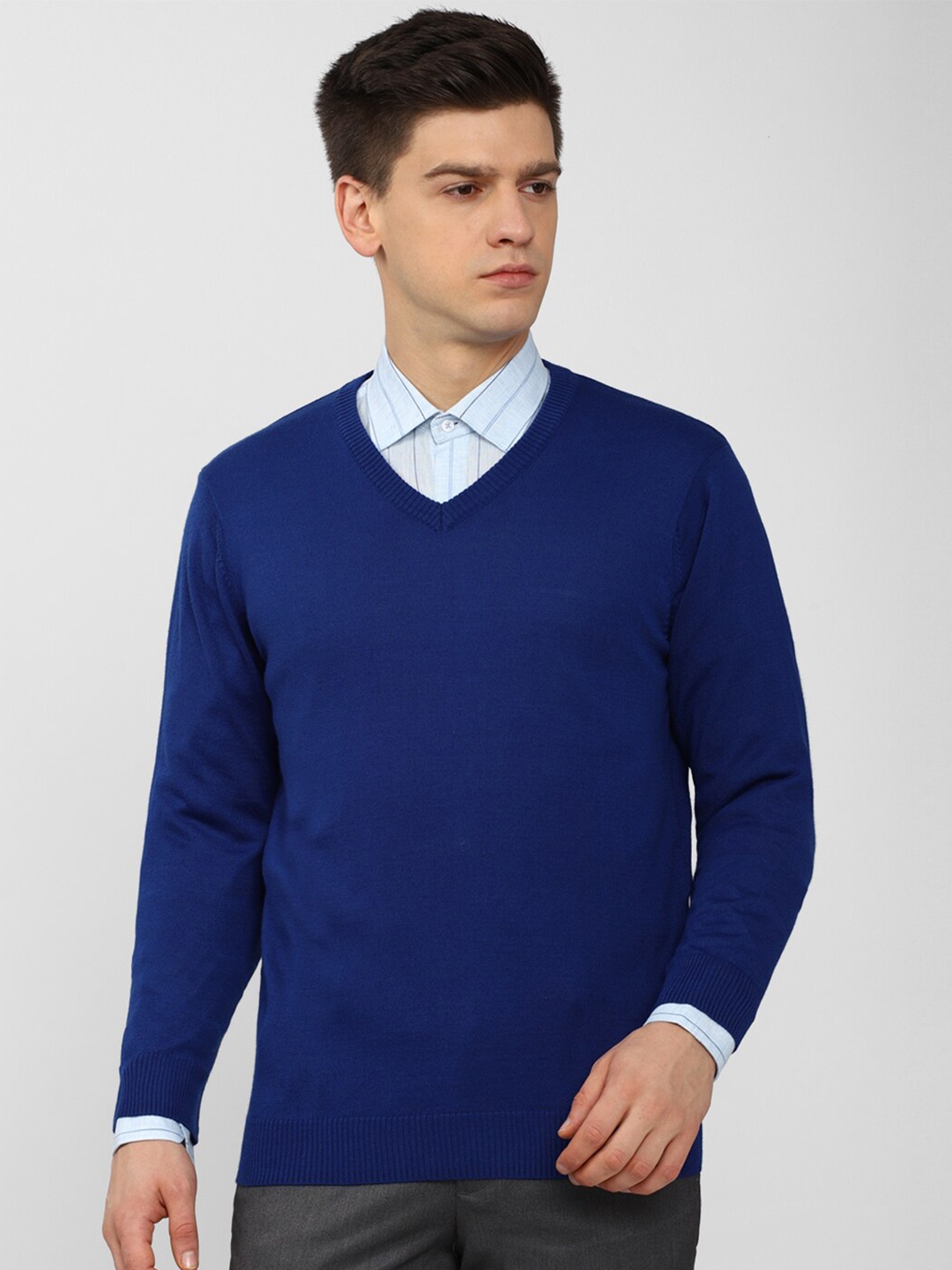 

Van Heusen Men Blue V Neck Pullover Sweater