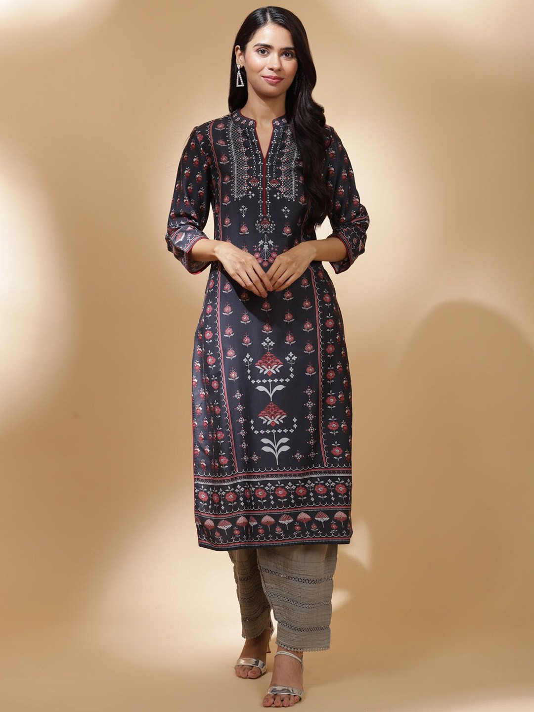 

Lakshita Women Grey & Navy Blue Ethnic Motifs Printed Kurta