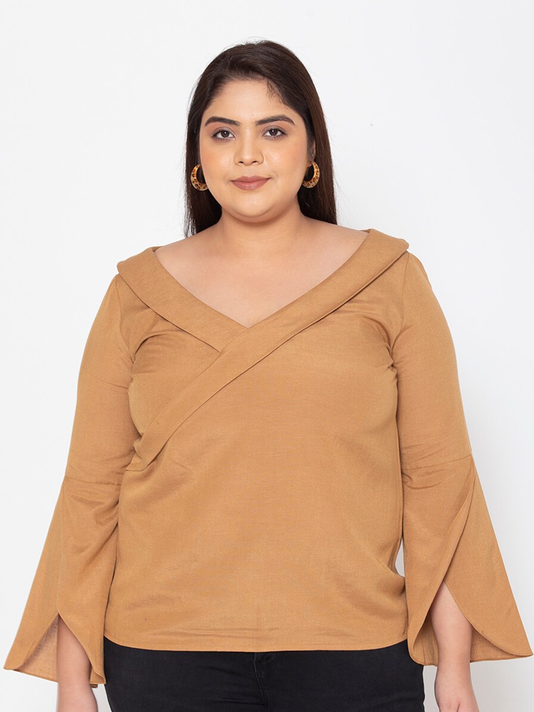 

Womauraa Women Brown Plus Size Lapel collar top