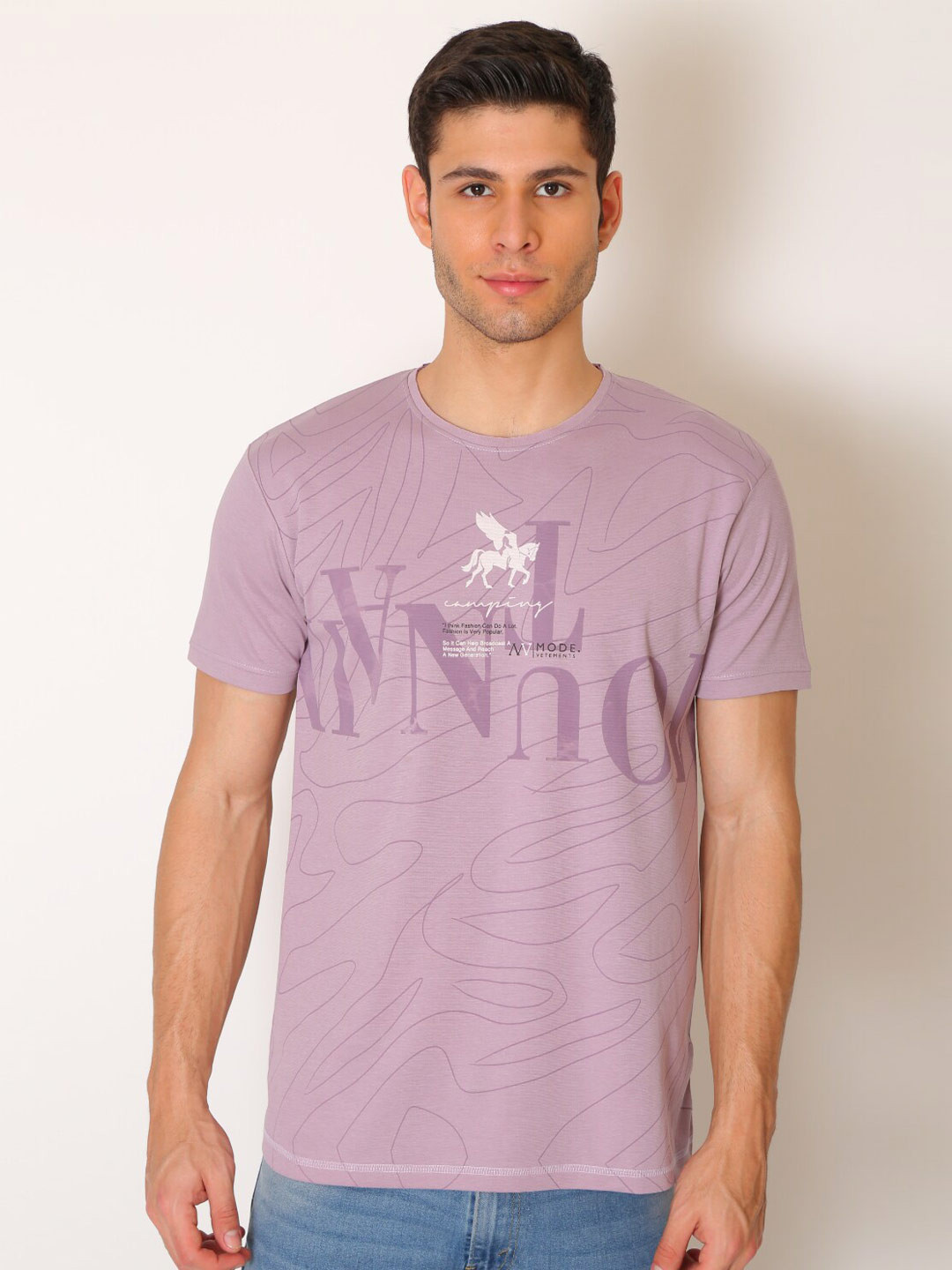 

Mode Vetements Men Violet Typography Slim Fit T-shirt