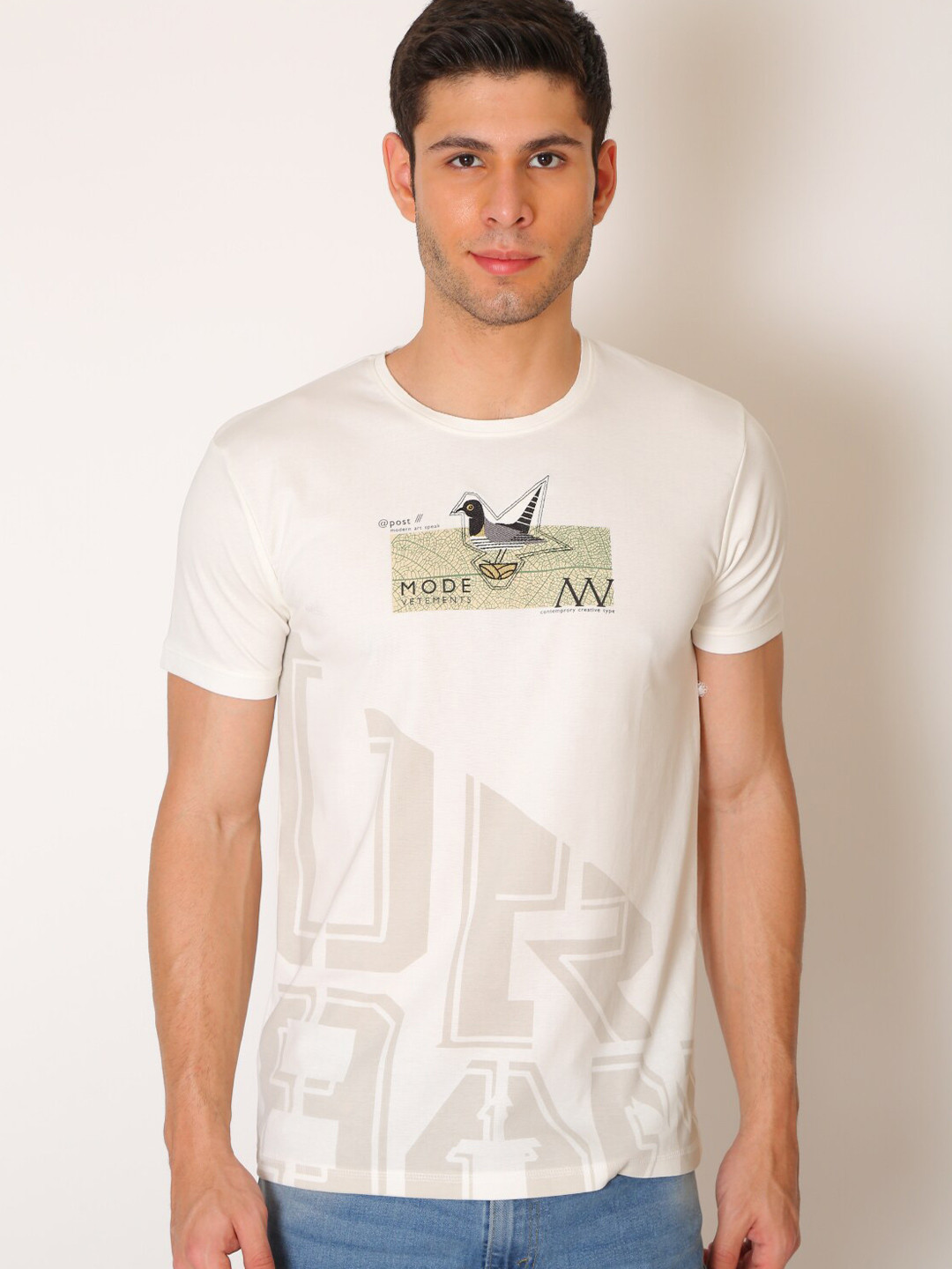 

Mode Vetements Men White Printed Slim Fit Casual T-shirt