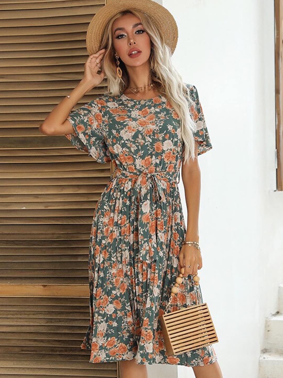 

StyleCast Women Green Floral A-Line Dress