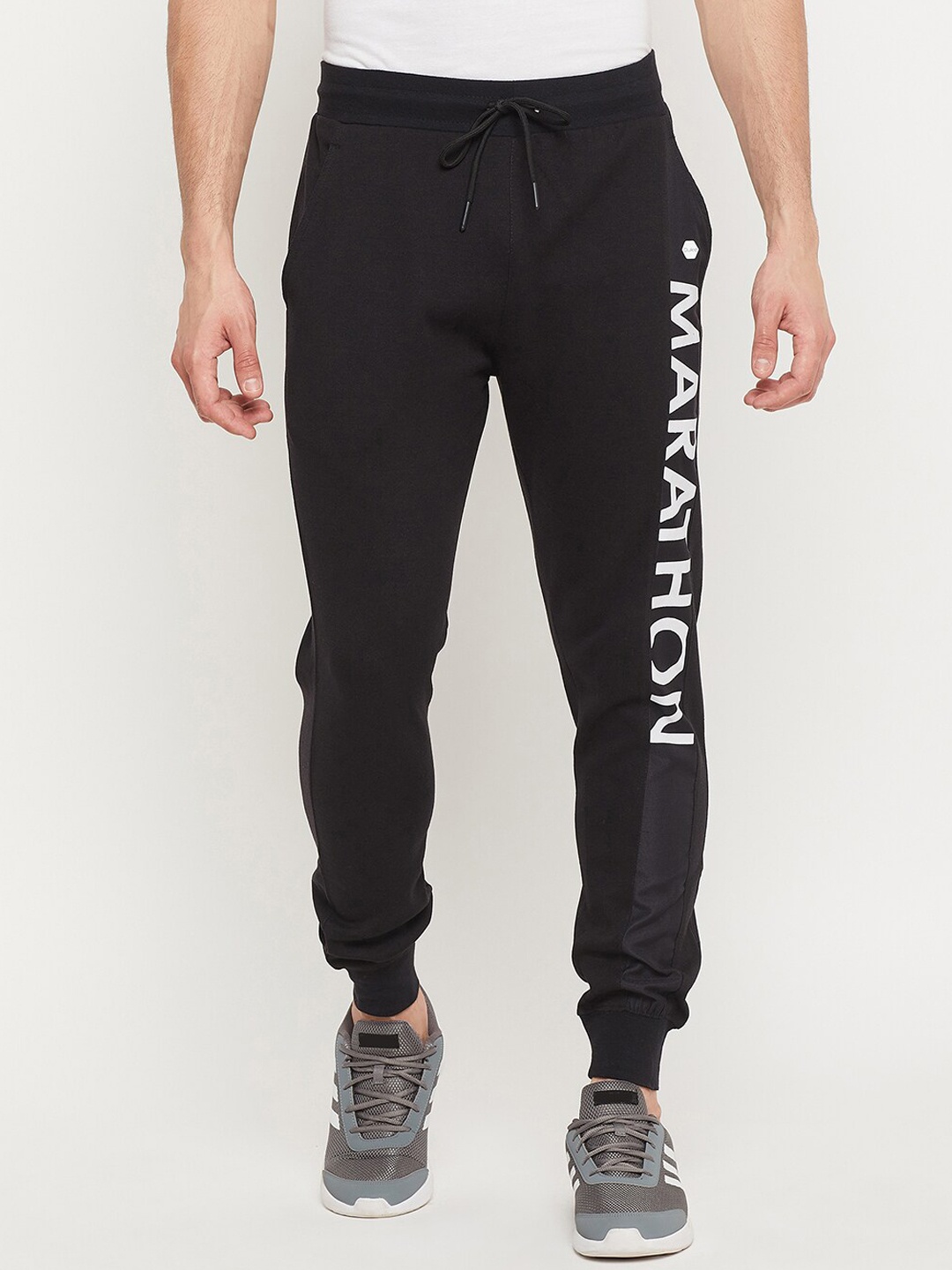 

Duke Men Black Solid Cotton Slim-Fit Joggers