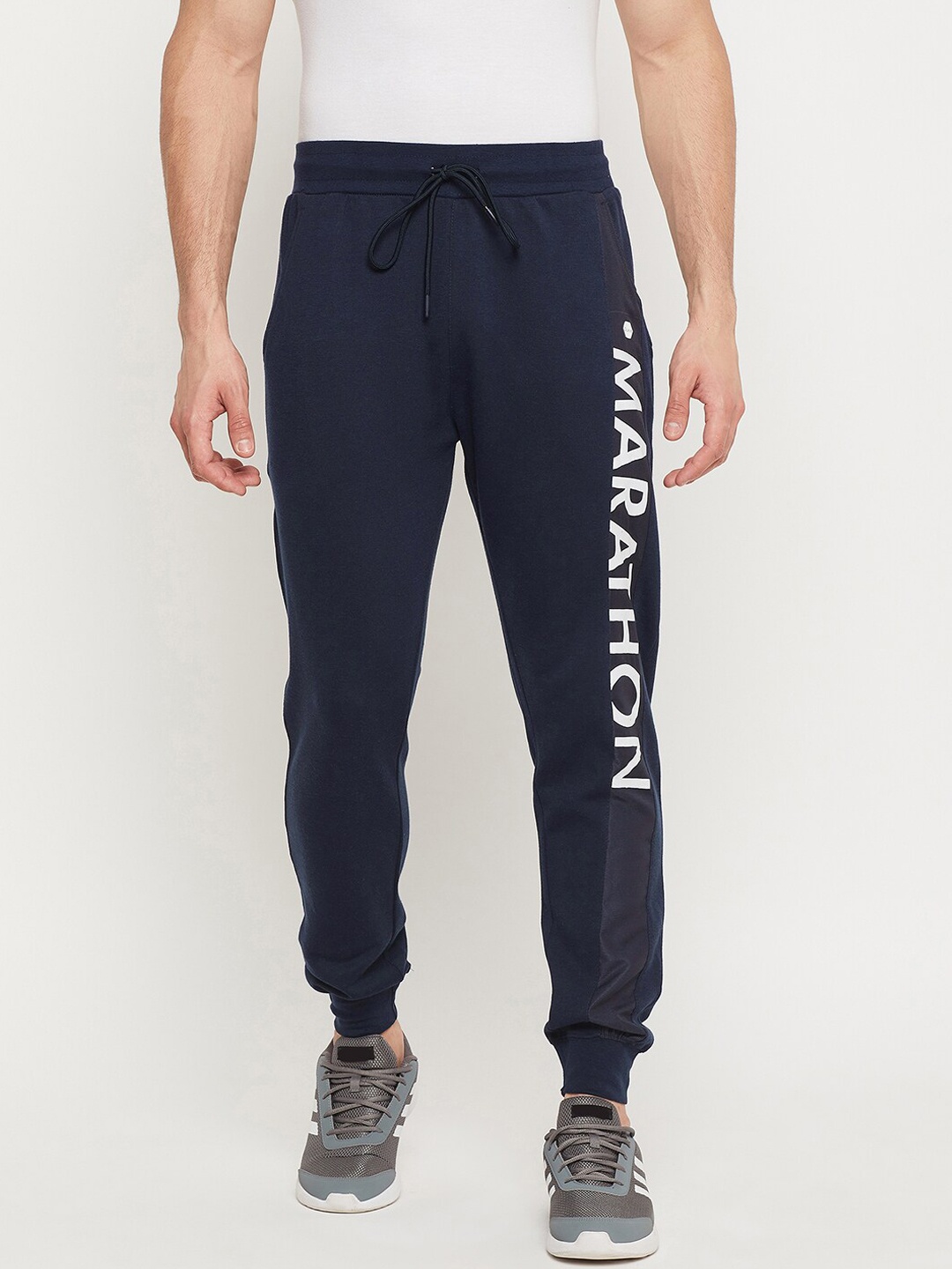 

Duke Men Blue Typography Printed Cotton Slim-Fit Joggers