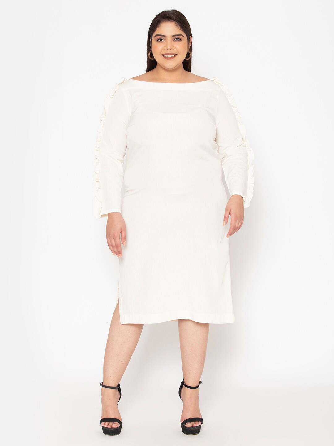 

Womauraa Plus Women Off White Ruffles Sheath Dress