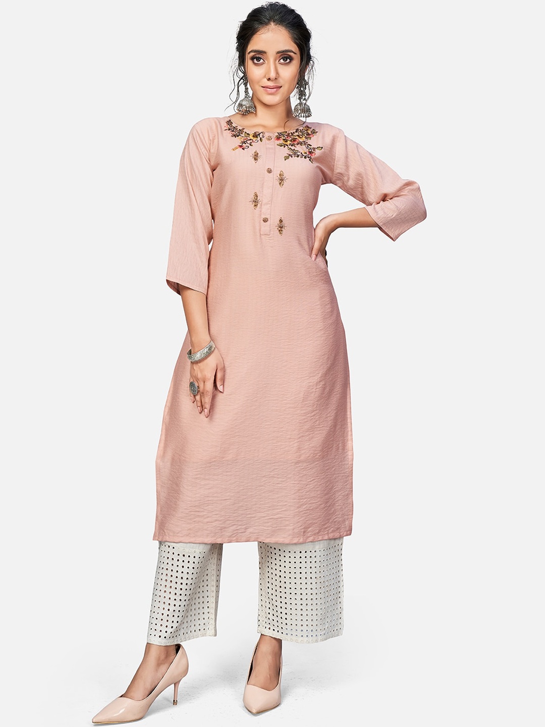 

Vbuyz Women Pink Floral Embroidered Thread Work Kurta