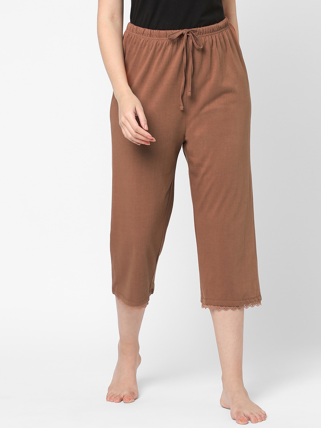 

Inner Sense Women Organic Cotton Lounge Capris, Coffee brown