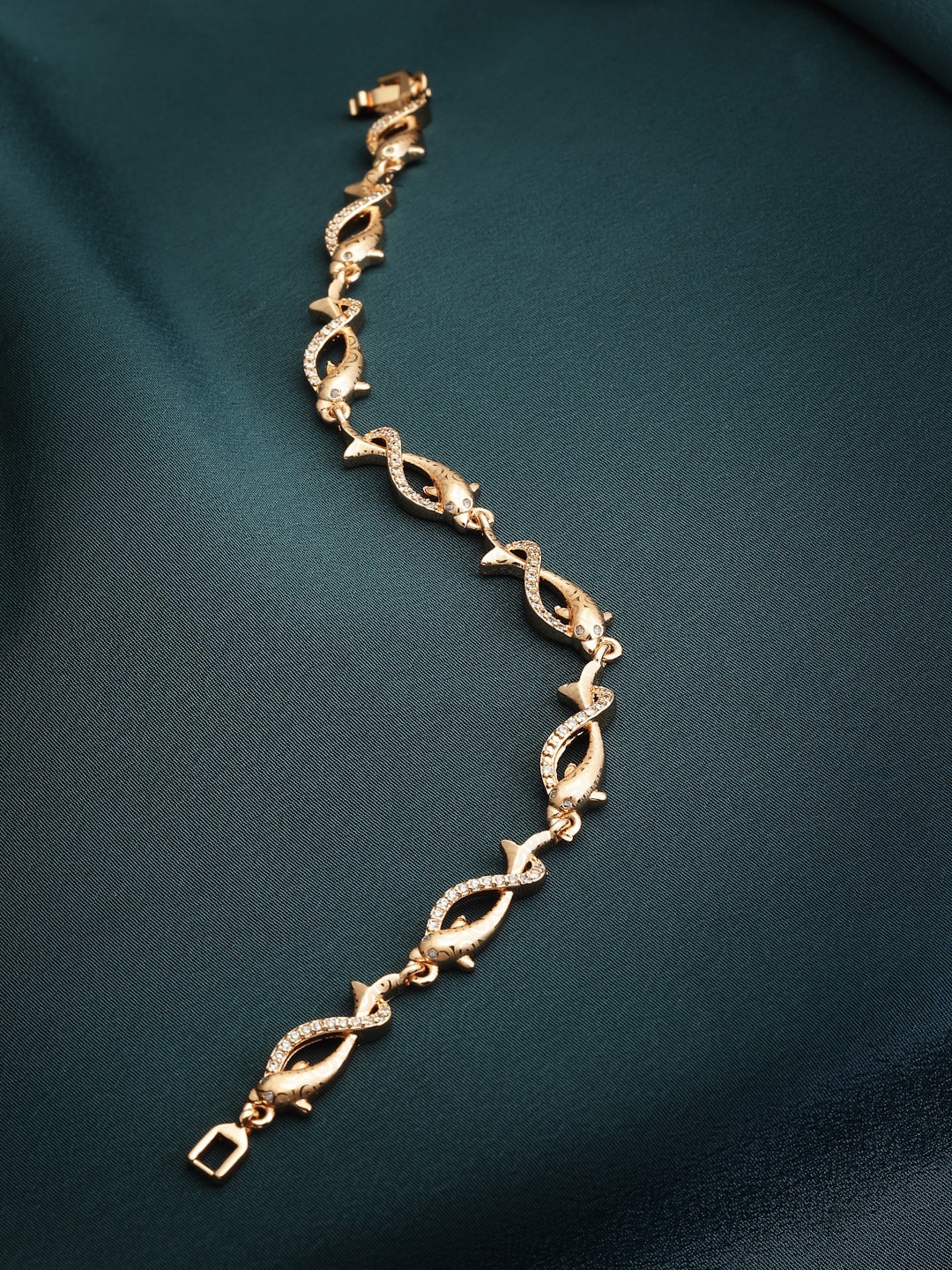 

VOGUE PANASH Women Gold-Toned Brass Cubic Zirconia Link Bracelet