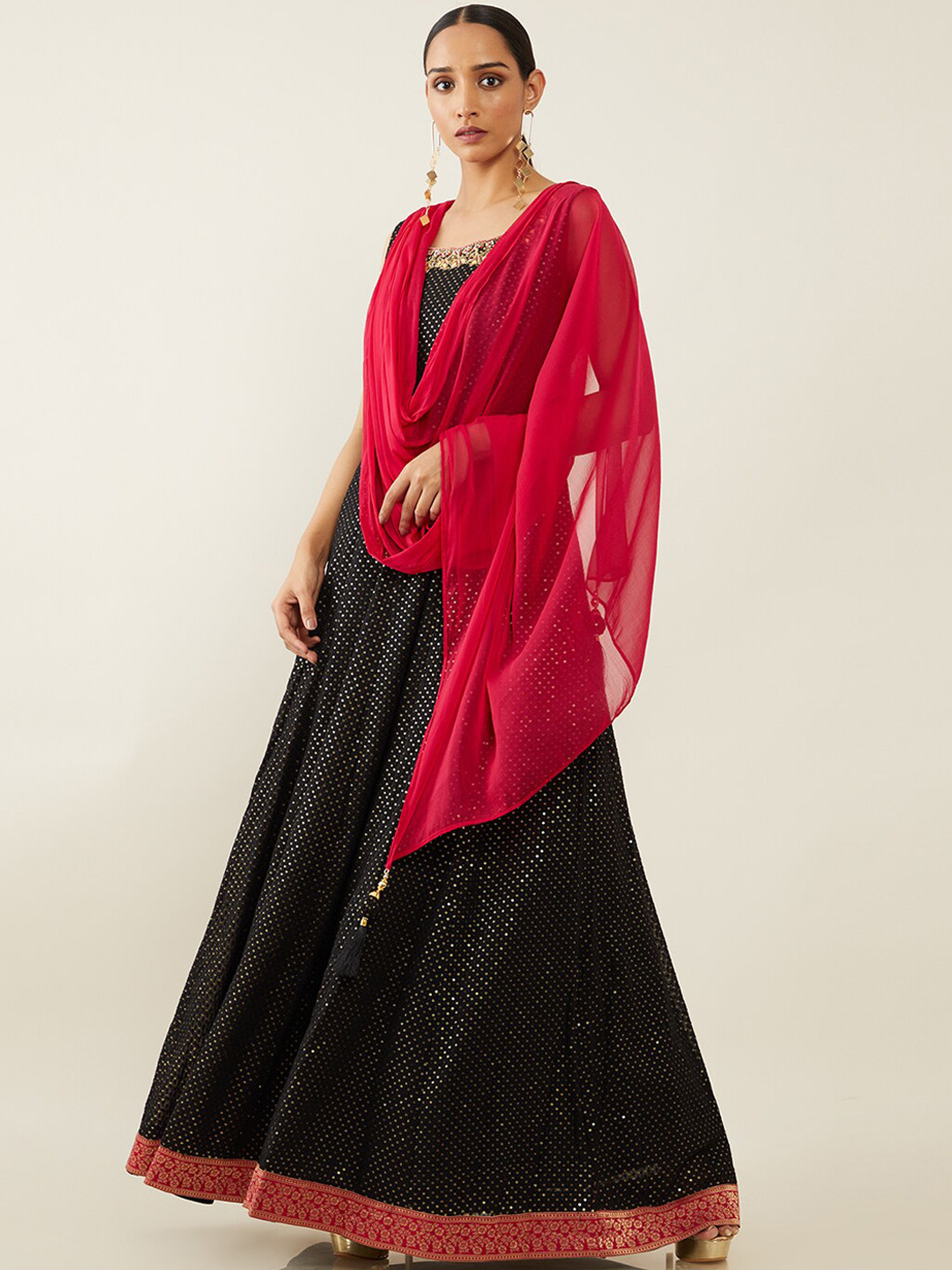 

Soch Women Black & Red Embroidered Empire Sequinned Kurta Set