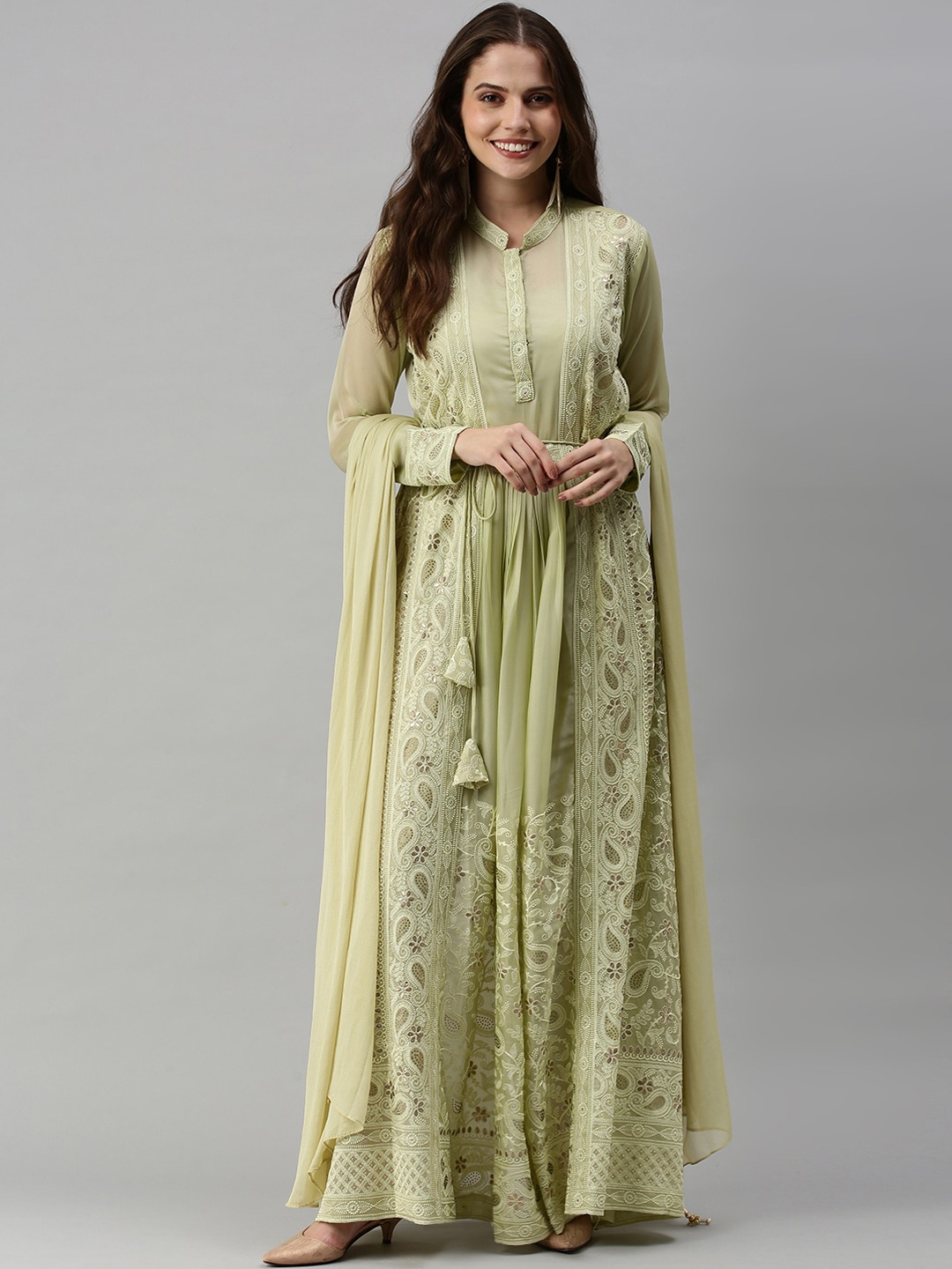 

Soch Women Green Embroidered Panelled Beads and Stones Kurta Set