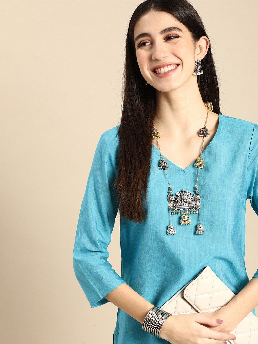 

Anouk Women Blue Solid Kurta
