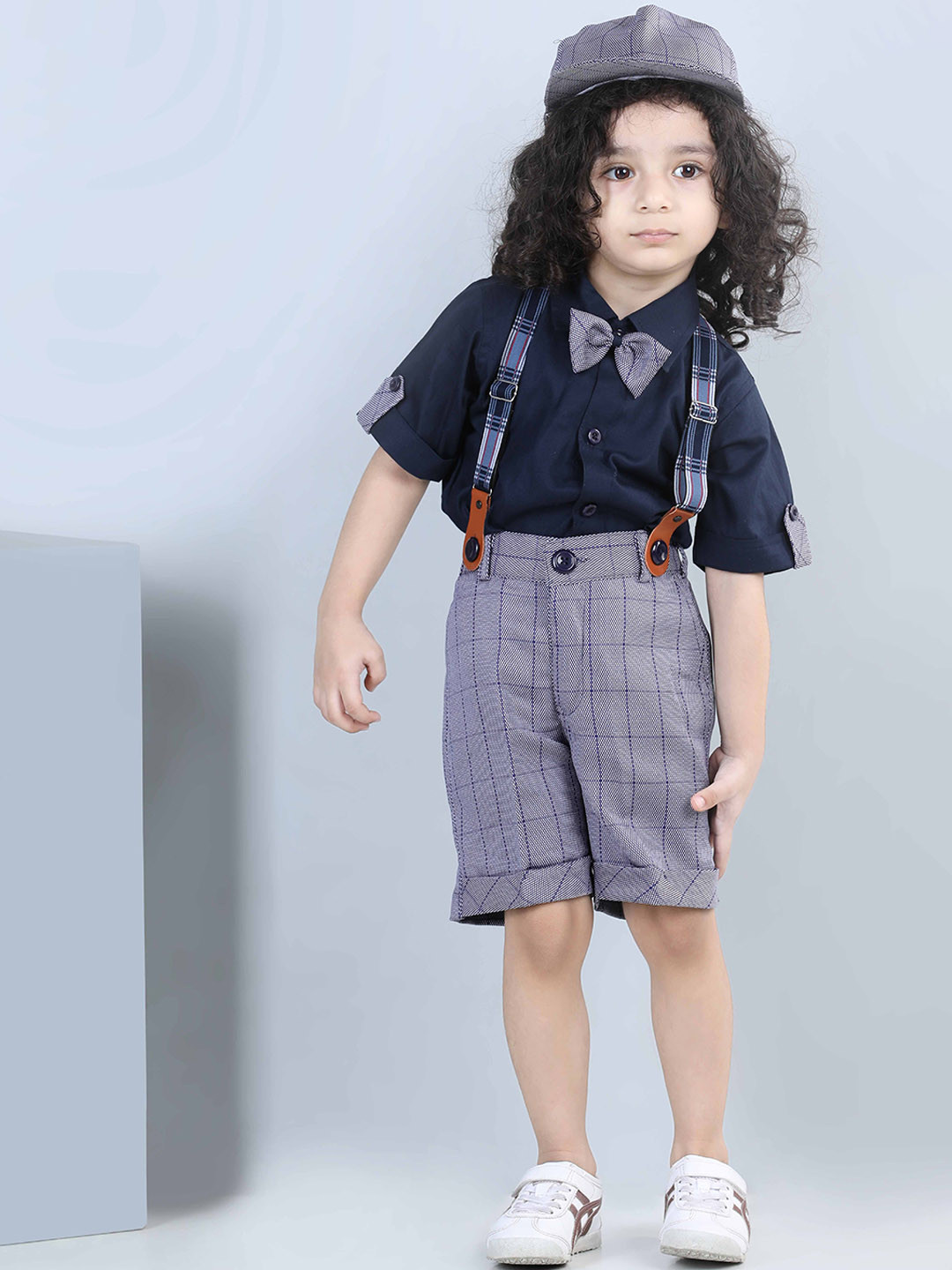 

Aj DEZInES Boys Blue Shirts & Shorts Clothing Set