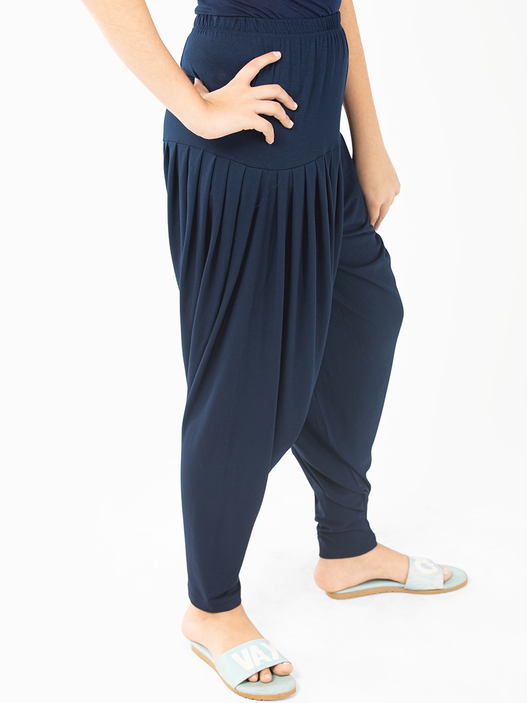 

indian flower Girls Navy Blue Solid Loose-Fit Cotton Patiala