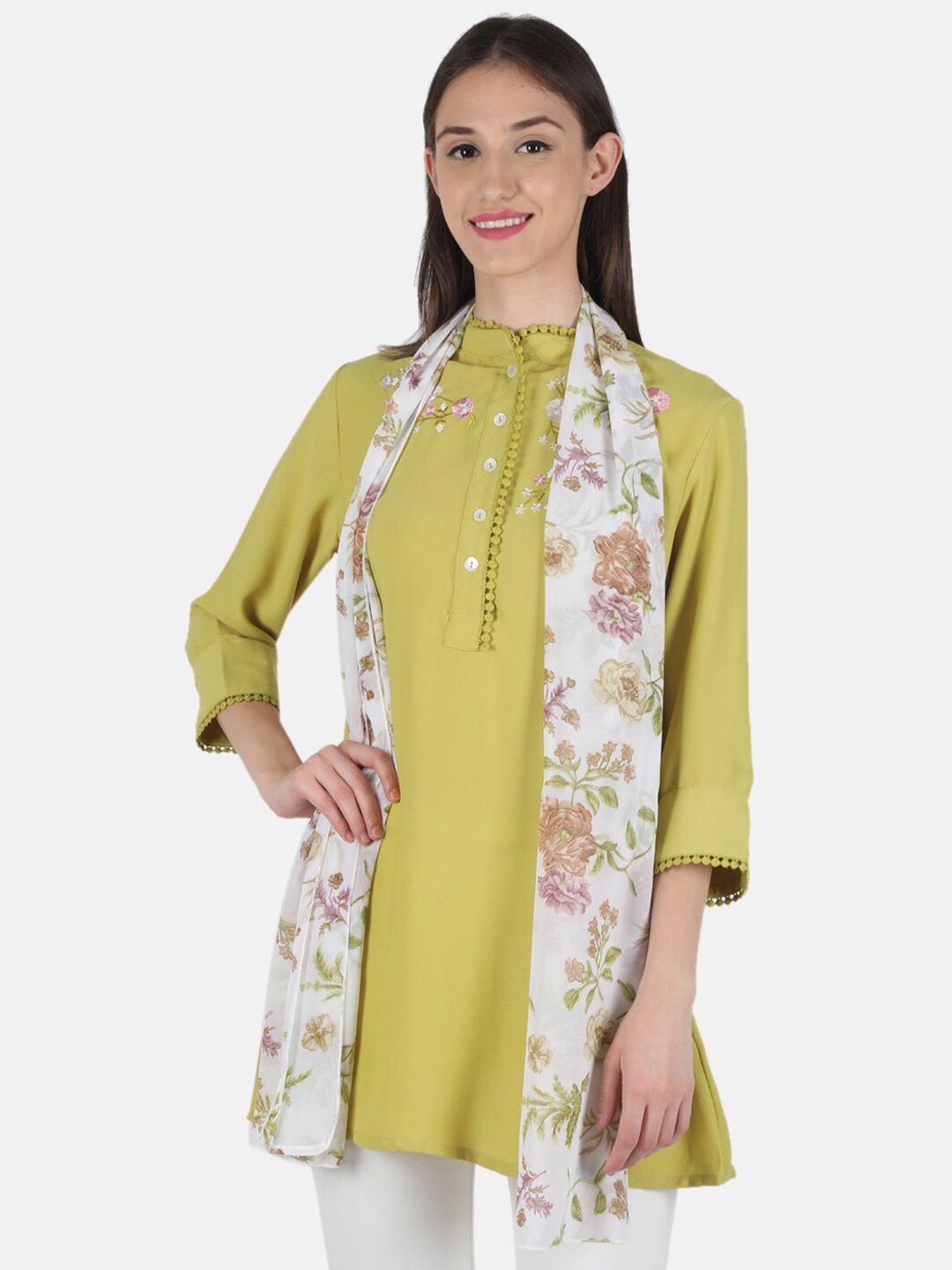 

Monte Carlo Green Floral Print Mandarin Collar Longline Top