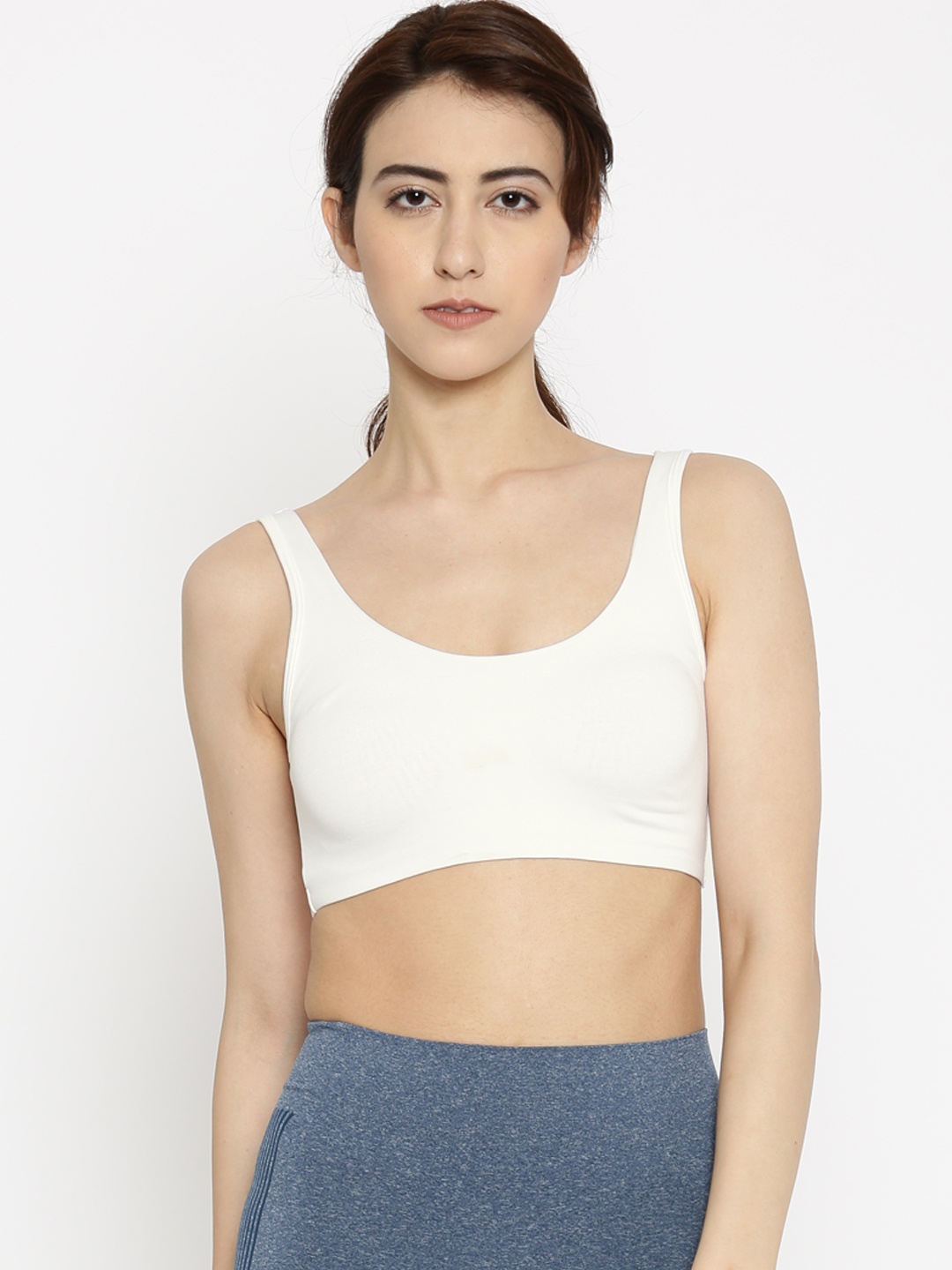 

Enamor White Non-Wired Non Padded Full Coverage Low Impact Slip on Sports Bra SB06