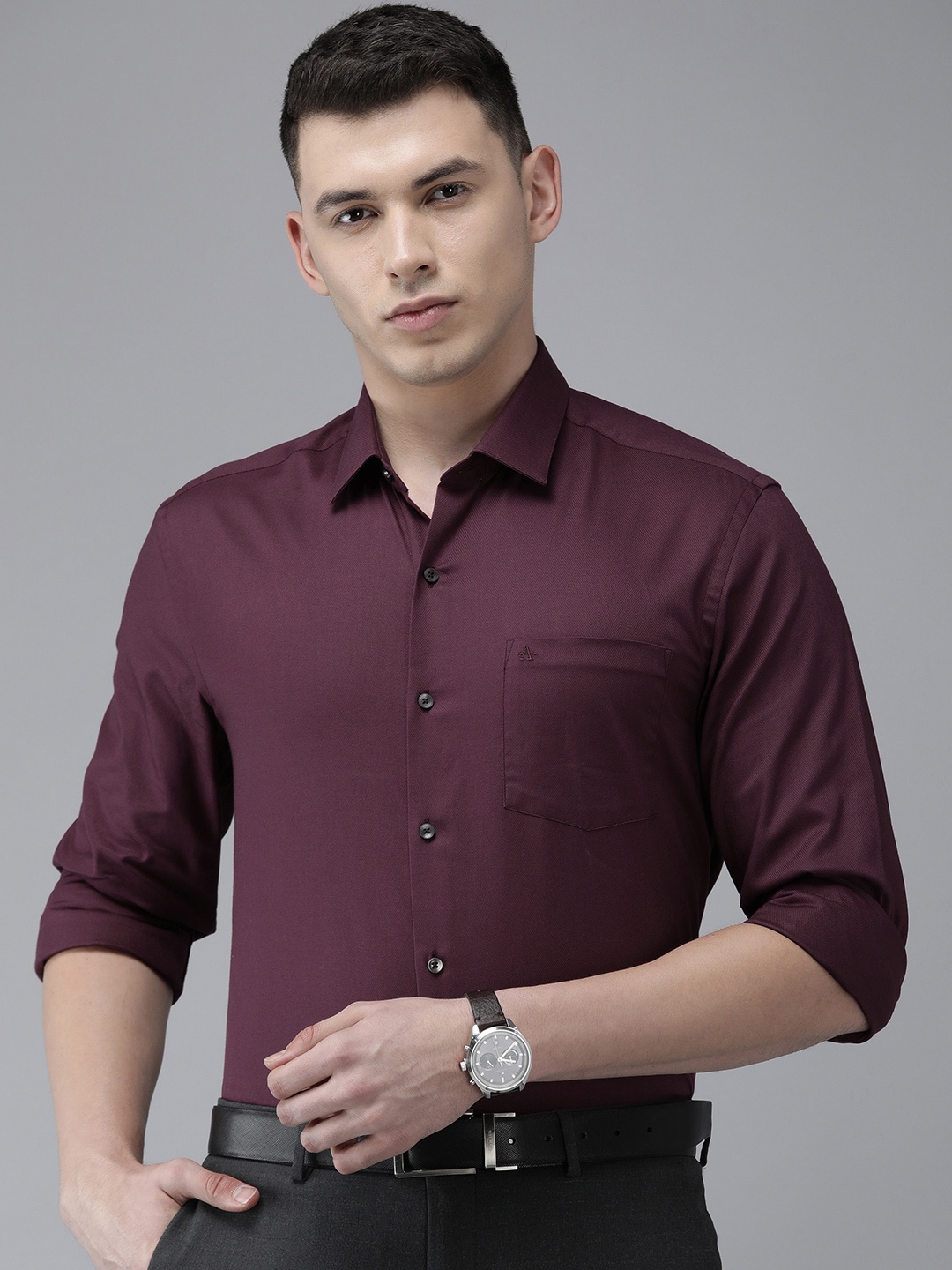

Arrow Men Dark Purple Textured Slim Fit Pure Cotton Formal Shirt