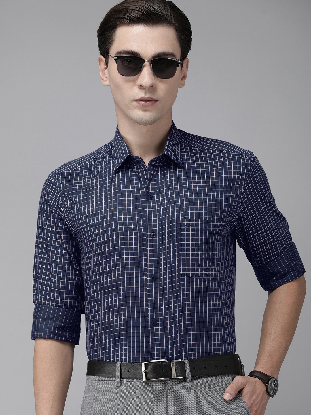 

Arrow Men Navy Blue Slim Fit Grid Tattersall Checks Formal Shirt