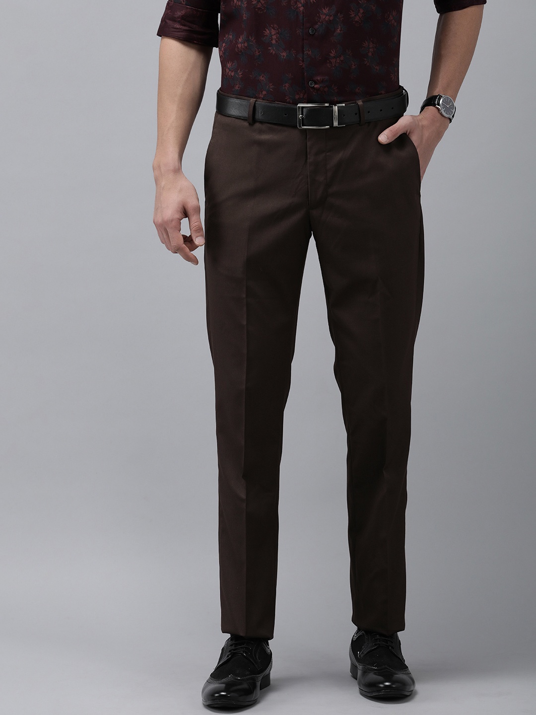 

Arrow Men Brown Solid Hudson Tailored Fit Trousers