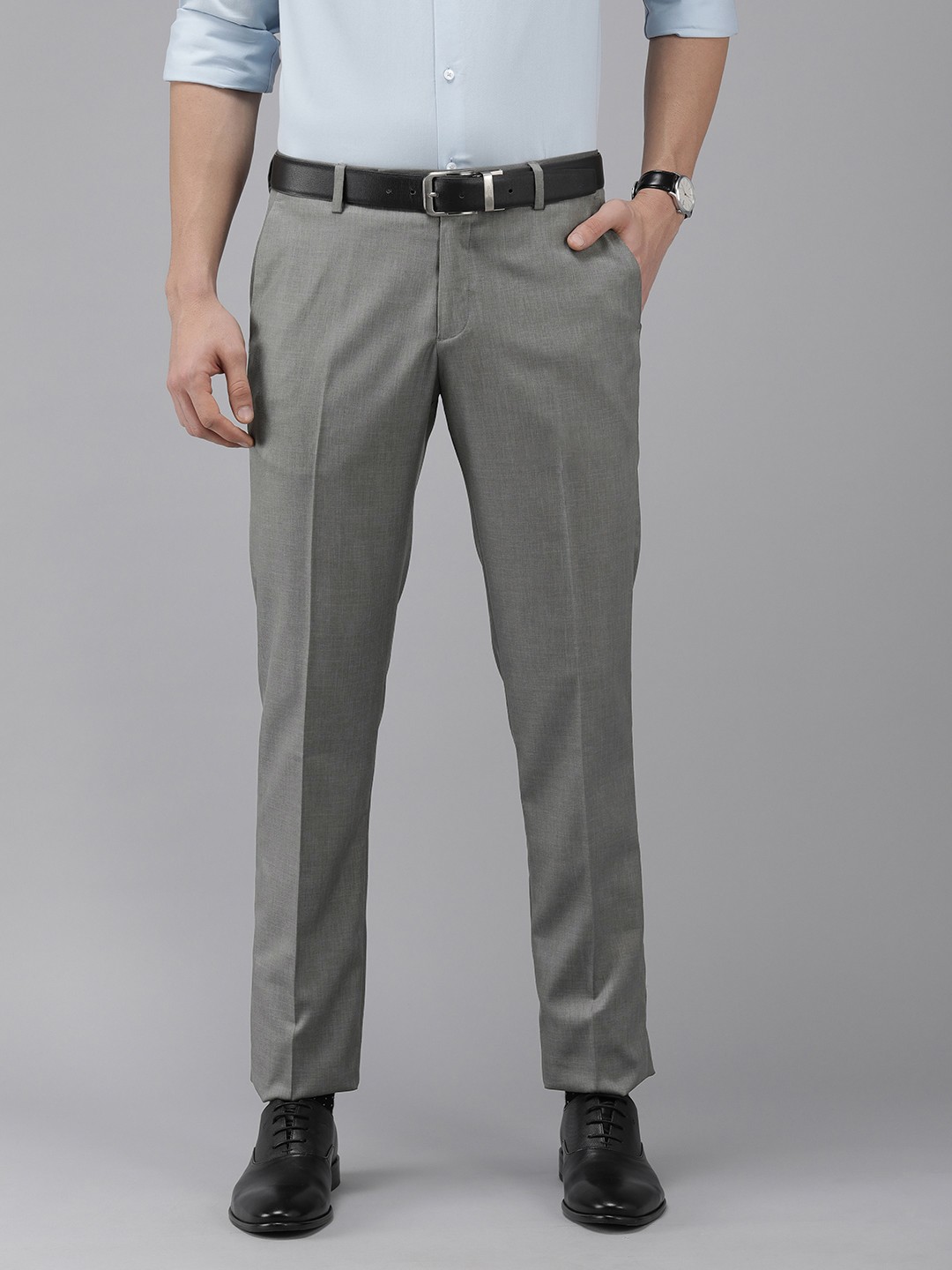 

Arrow Men Light Green Solid Mid-Rise Original Fit Formal Trousers