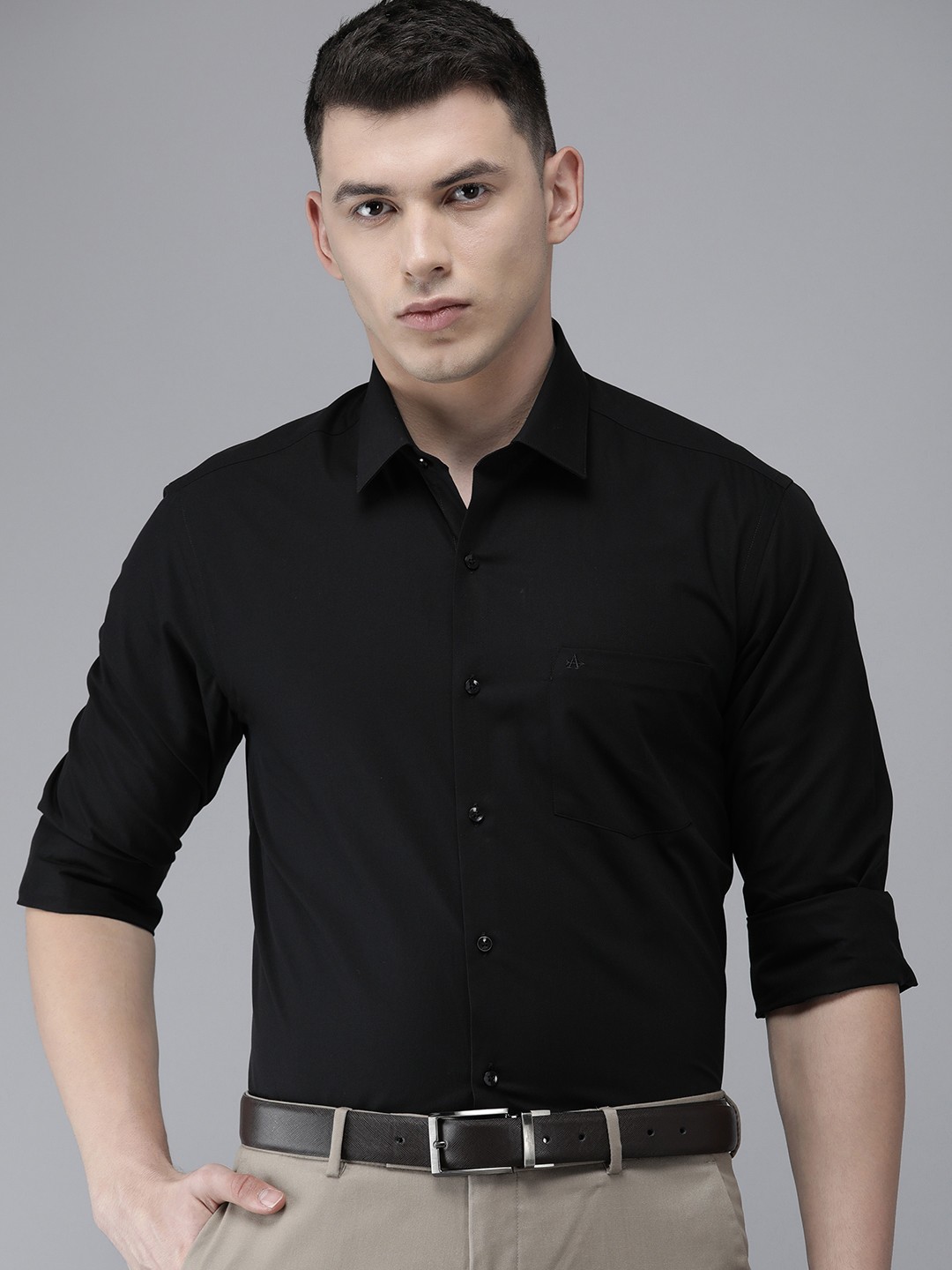 

Arrow Men Black Manhattan Slim Fit Formal Shirt