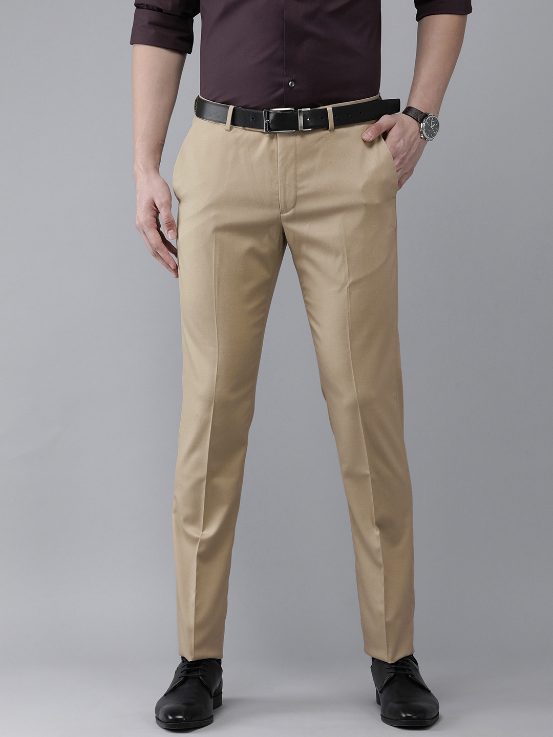 

Arrow Men Light Khaki Solid Mid-Rise Original Tailored Fit Formal Trousers