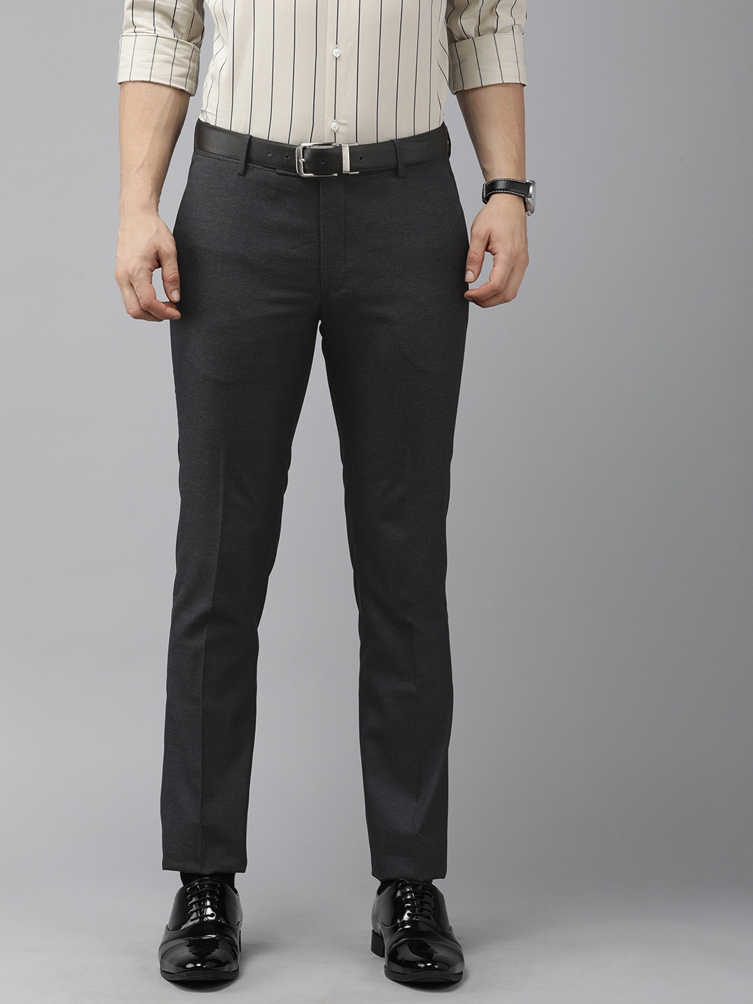 

Arrow Men Grey Textured Original TailoredPcr Fit Formal Trousers