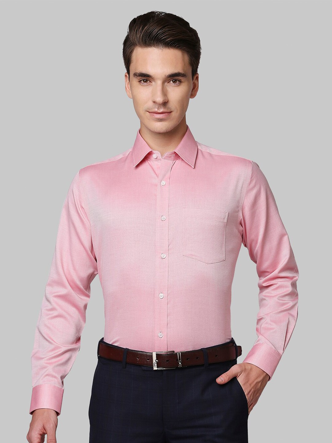 

Park Avenue Men Red Regular Fit Formal Shirt