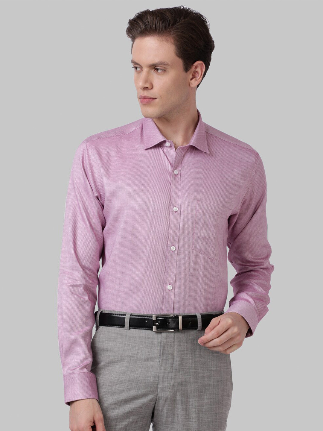 

Park Avenue Men Violet Regular Fit Formal Shirt