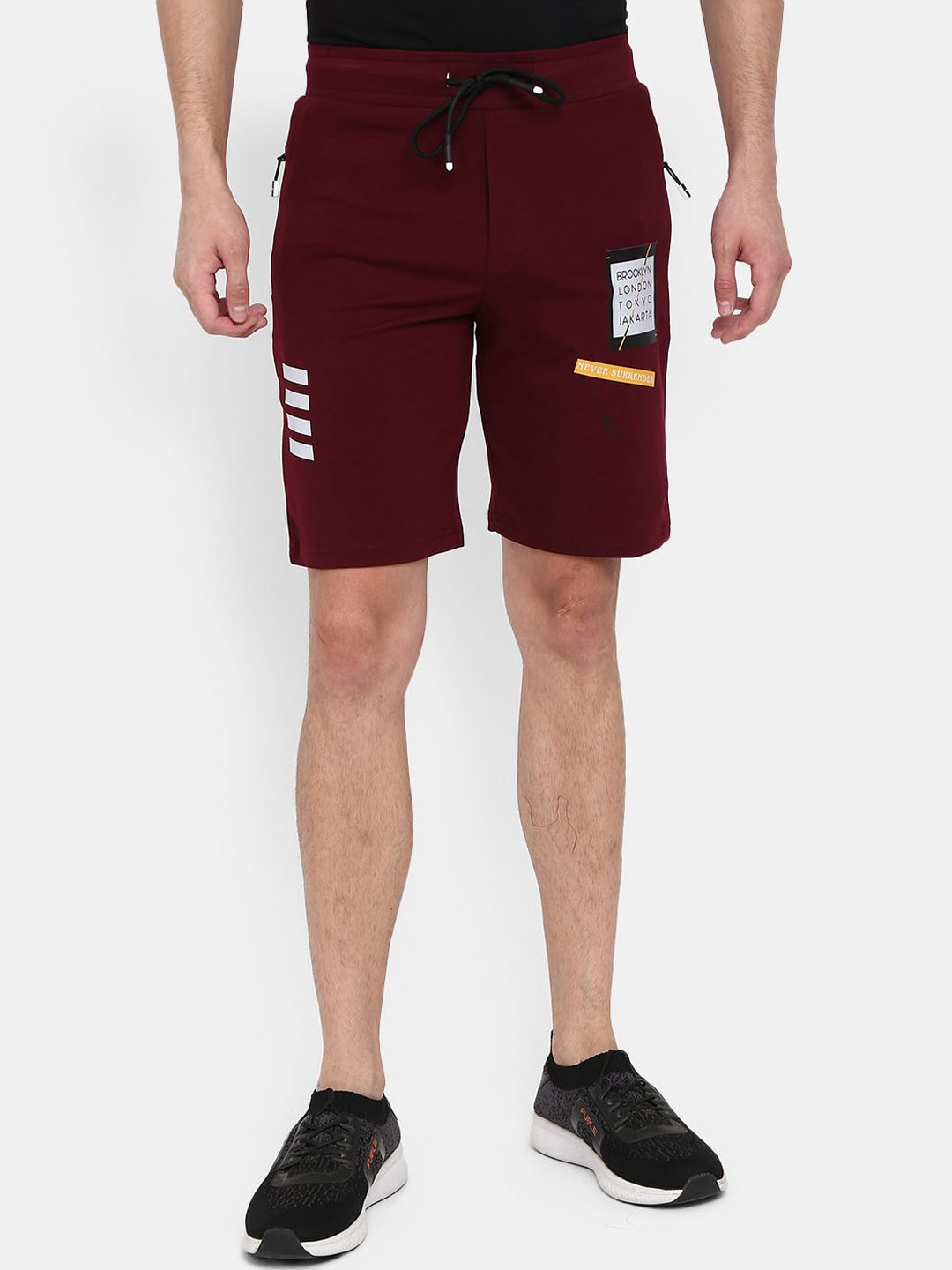 

V-Mart Men Maroon Solid Outdoor Shorts