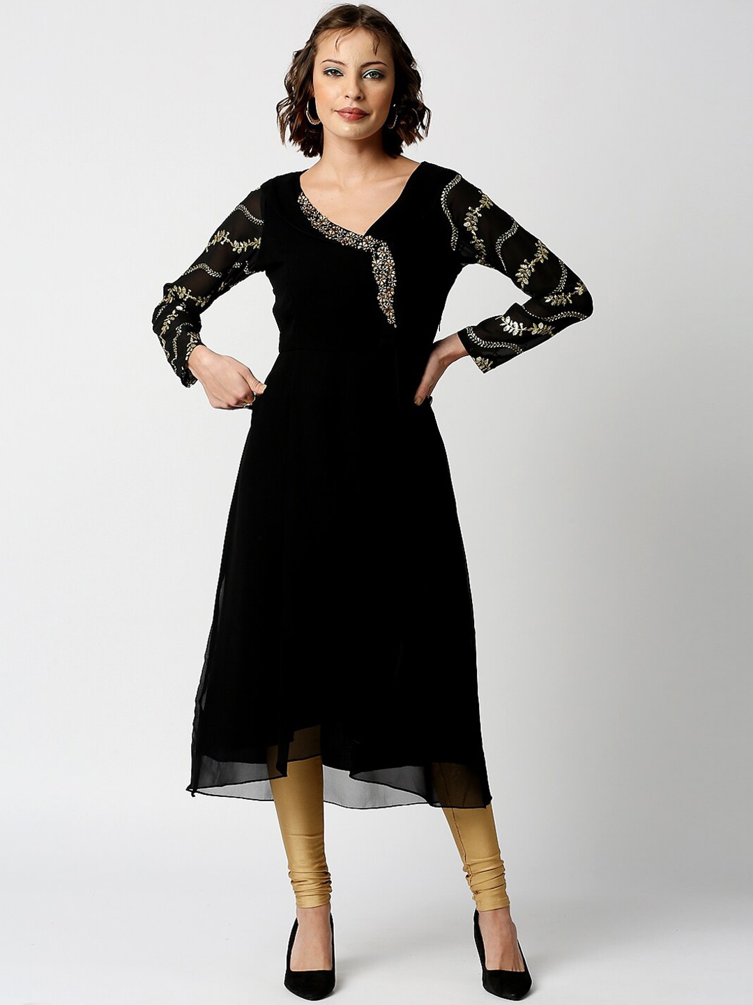 

Ira Soleil Women Black Floral Embroidered Georgette Anarkali Kurta