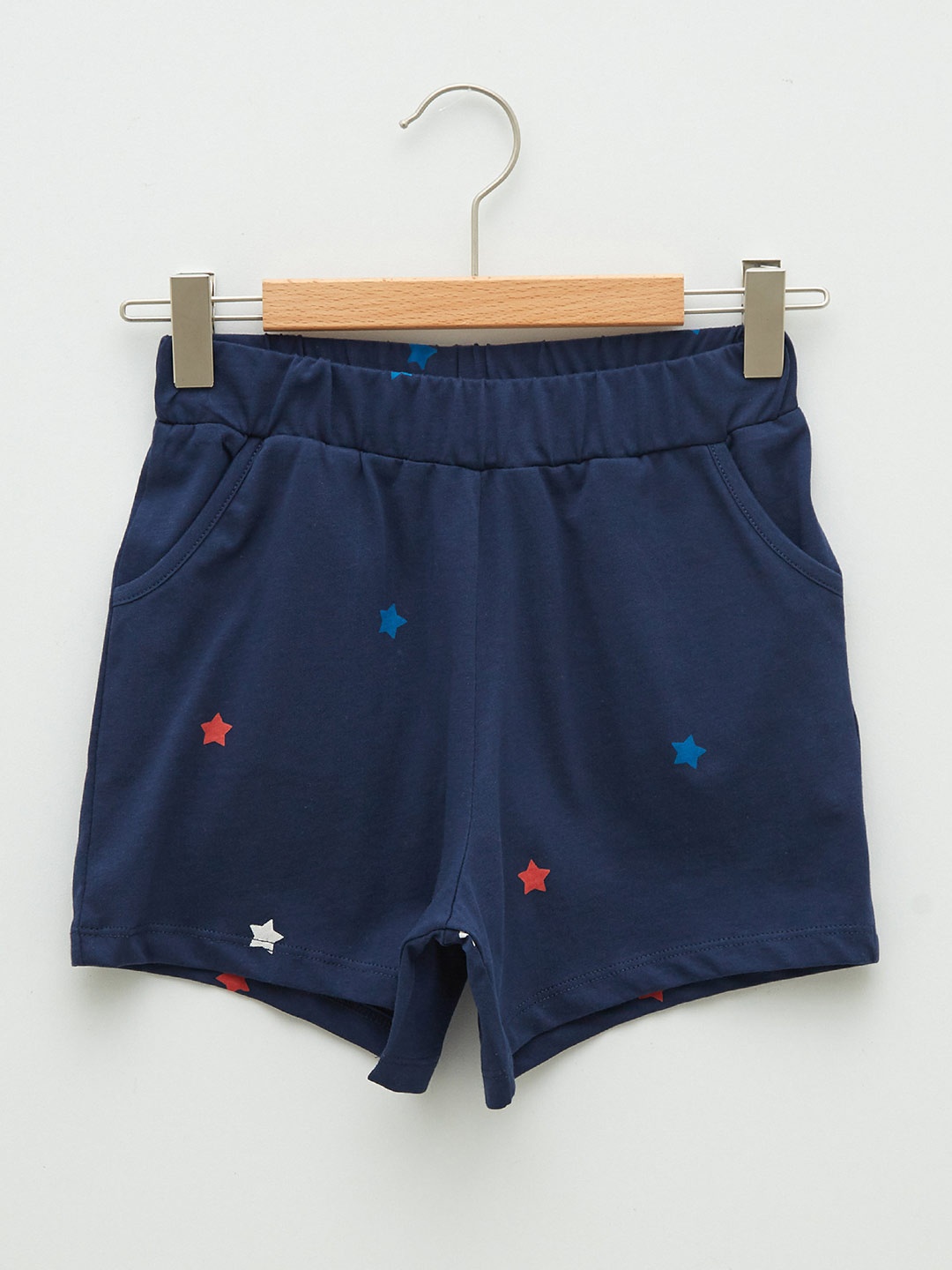 

LC Waikiki Girls Navy Blue Conversational Printed Pure Cotton Shorts