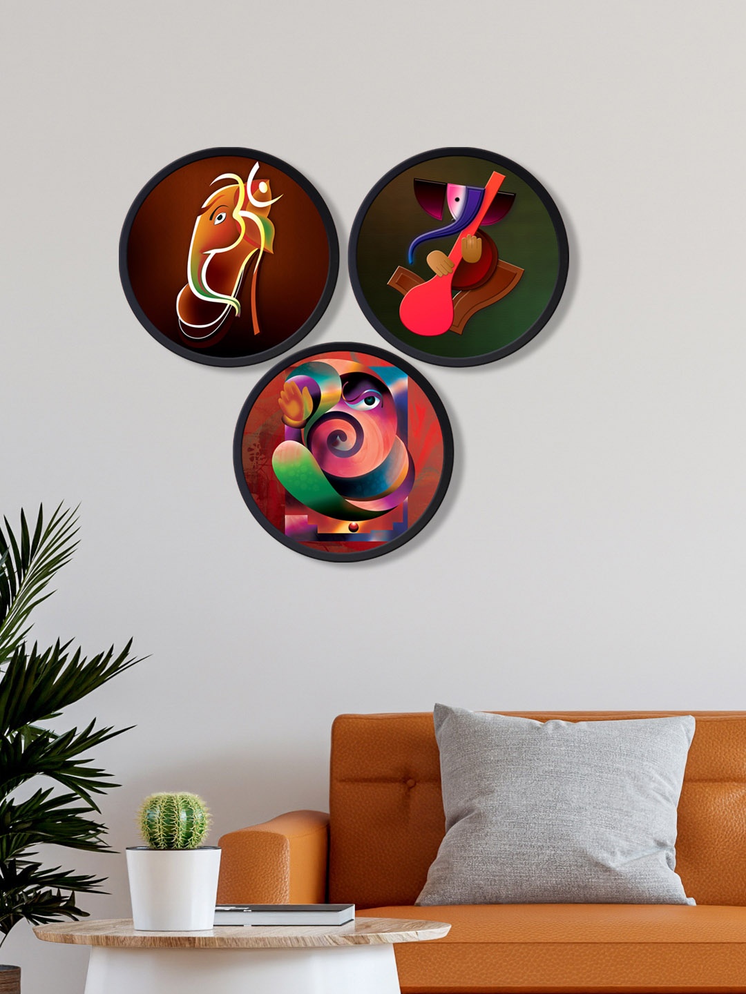 

999Store Set Of 3 Multi-Colored Round Painting Frame Wall Art